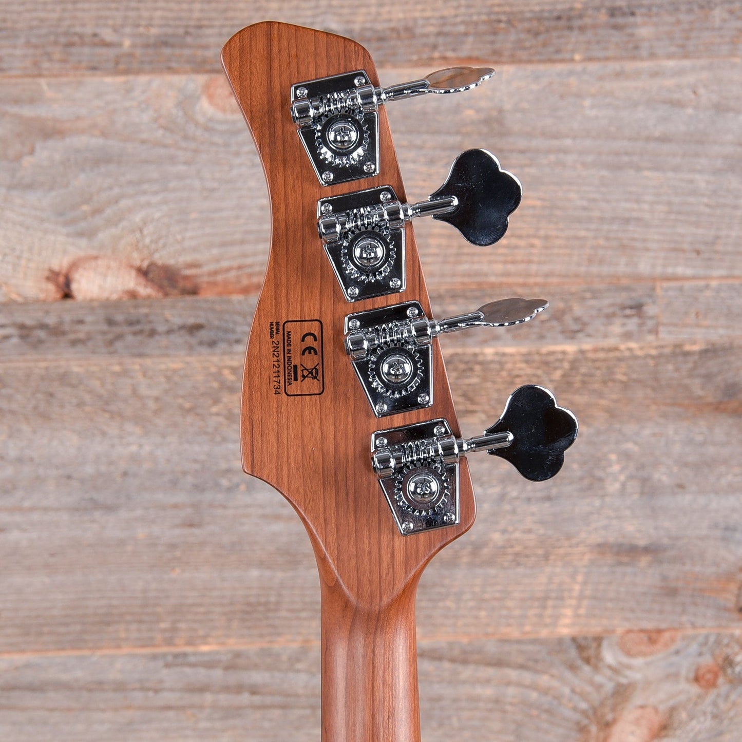 Sire Marcus Miller V5 Alder 4-String Tobacco Sunburst (2nd Gen) Bass Guitars / 4-String