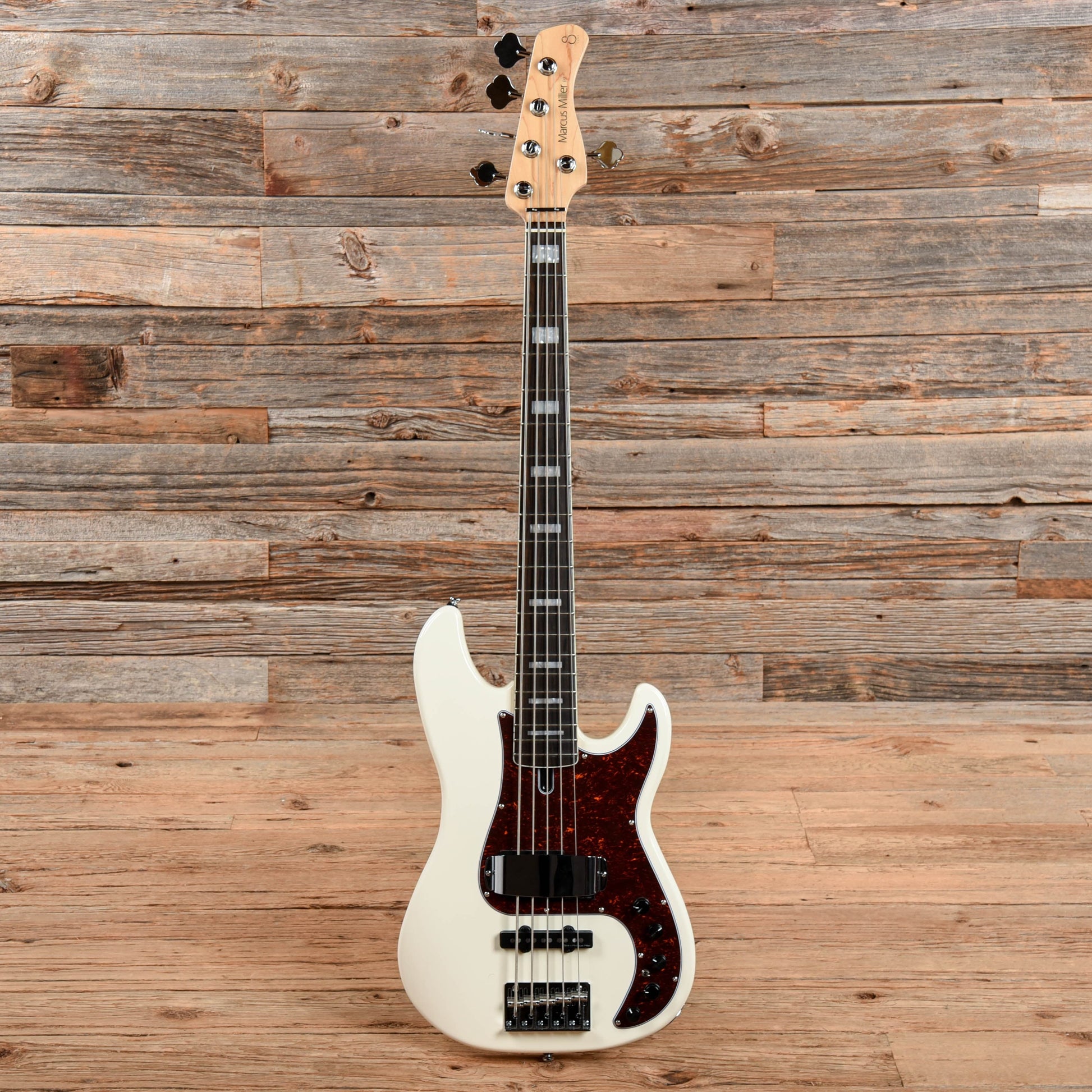 Sire 2nd Generation Marcus Miller P7 5-String White Bass Guitars / 5-String or More