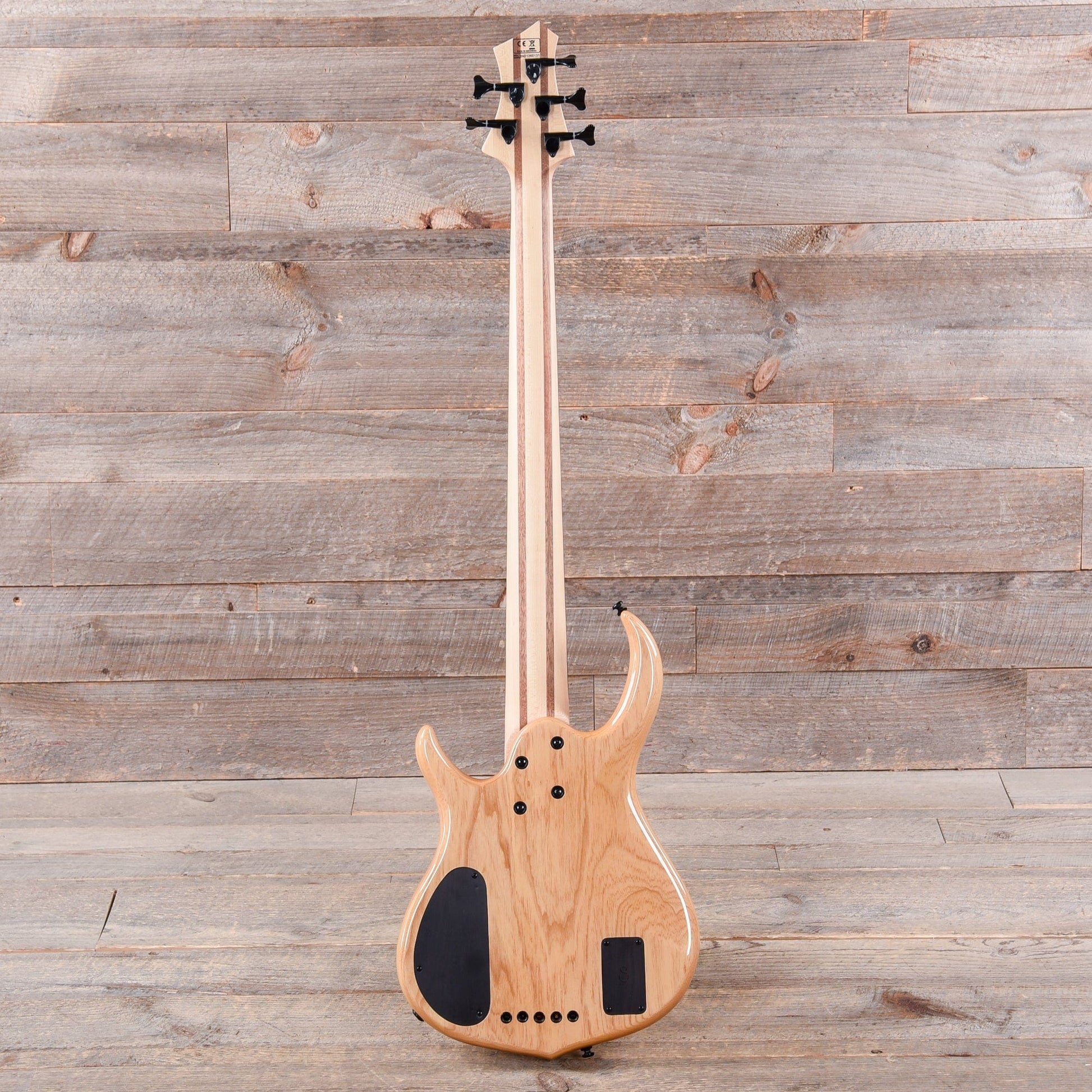 Sire Marcus Miller M5 Swamp Ash 5-String Natural Satin (2nd Gen) Bass Guitars / 5-String or More