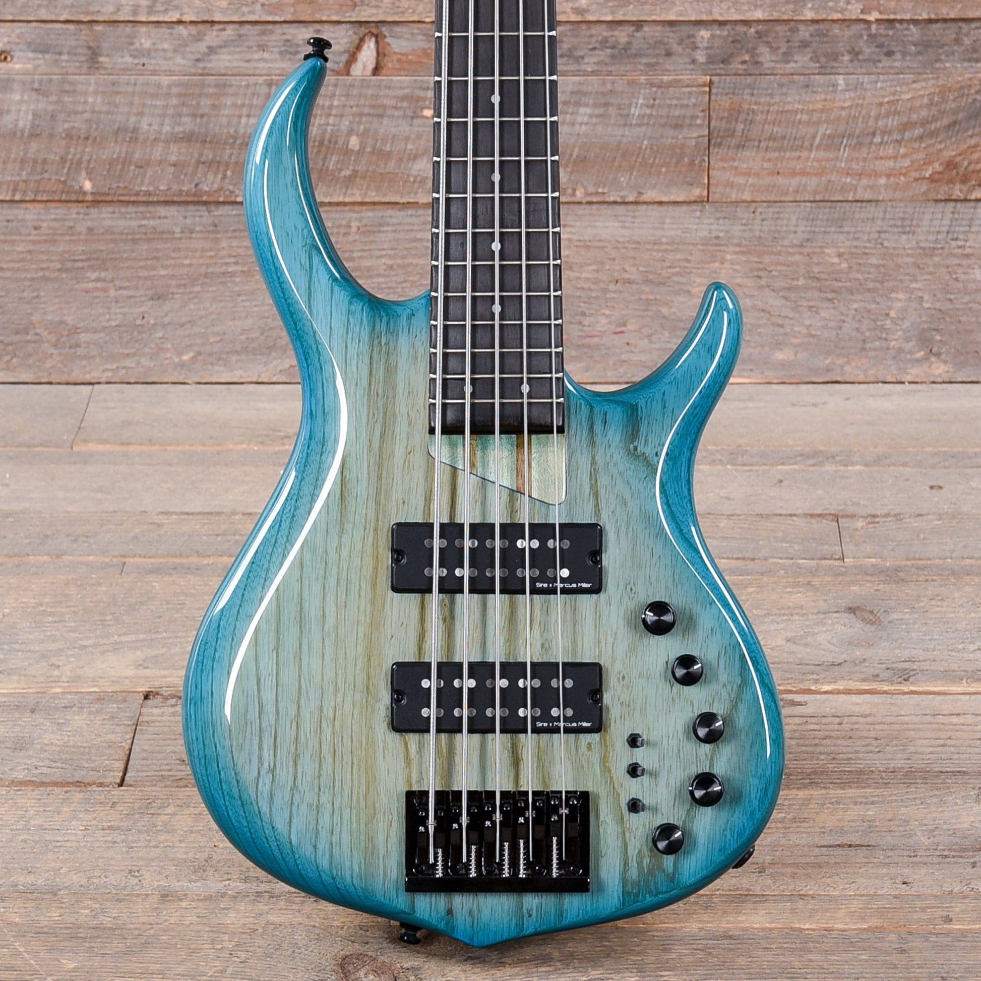 Sire Marcus Miller M5 Swamp Ash 5-String Transparent Blue Satin (2nd Gen) Bass Guitars / 5-String or More