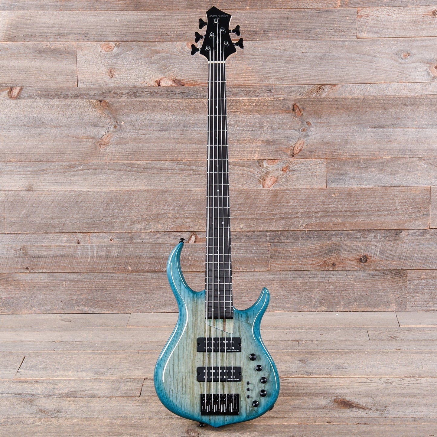 Sire Marcus Miller M5 Swamp Ash 5-String Transparent Blue Satin (2nd Gen) Bass Guitars / 5-String or More