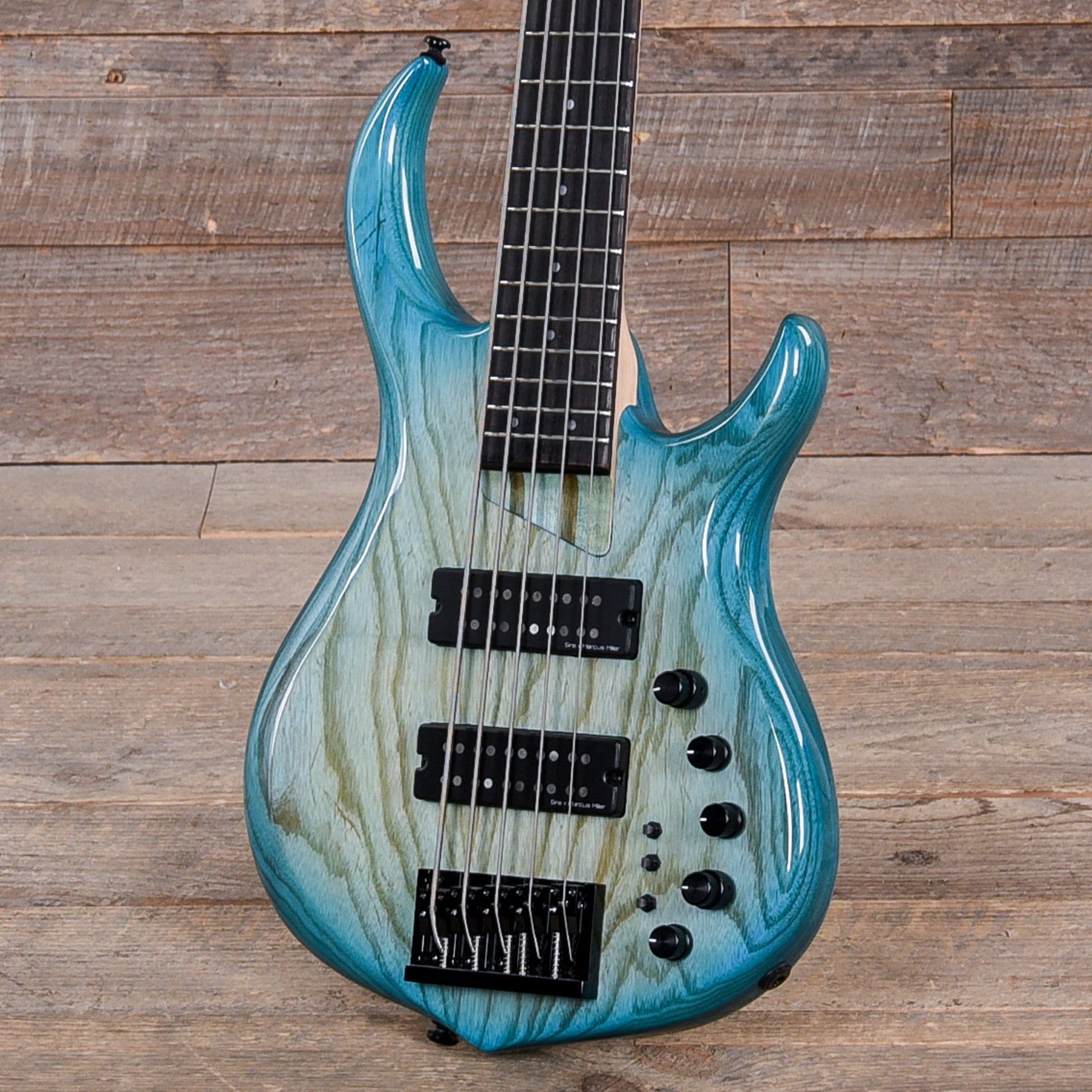 Sire Marcus Miller M5 Swamp Ash 5-String Transparent Blue Satin (2nd Gen) Bass Guitars / 5-String or More