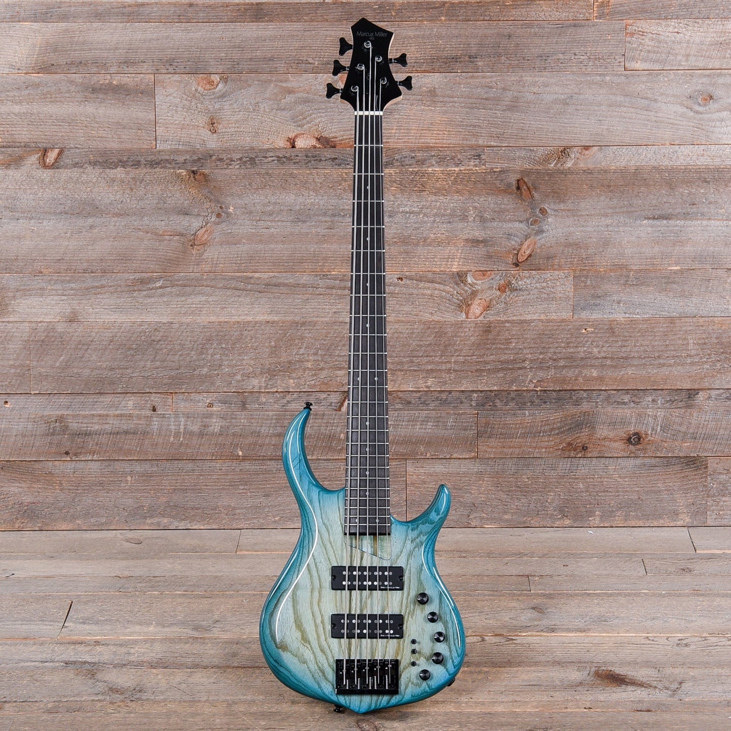 Sire Marcus Miller M5 Swamp Ash 5-String Transparent Blue Satin (2nd Gen) Bass Guitars / 5-String or More