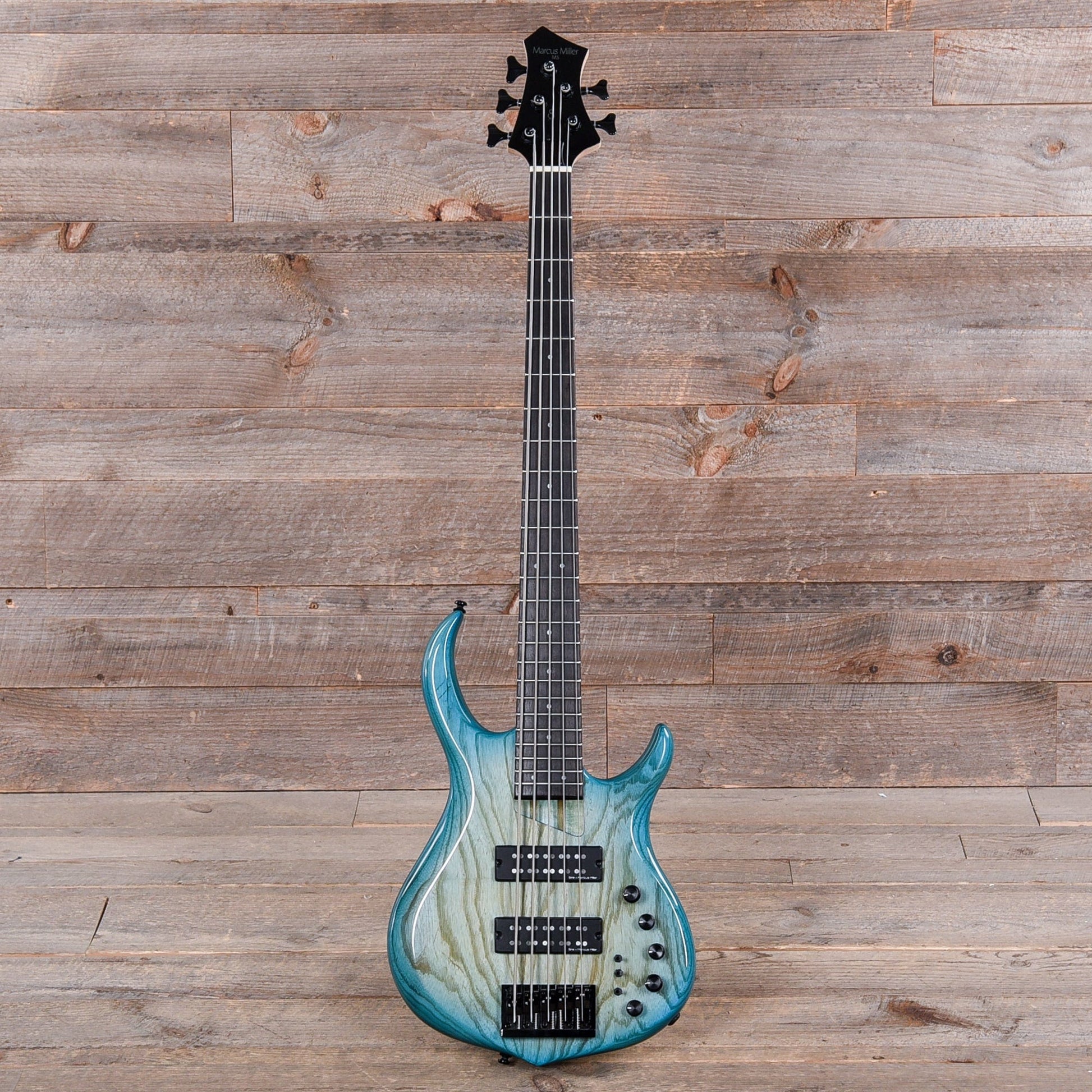 Sire Marcus Miller M5 Swamp Ash 5-String Transparent Blue Satin (2nd Gen) Bass Guitars / 5-String or More