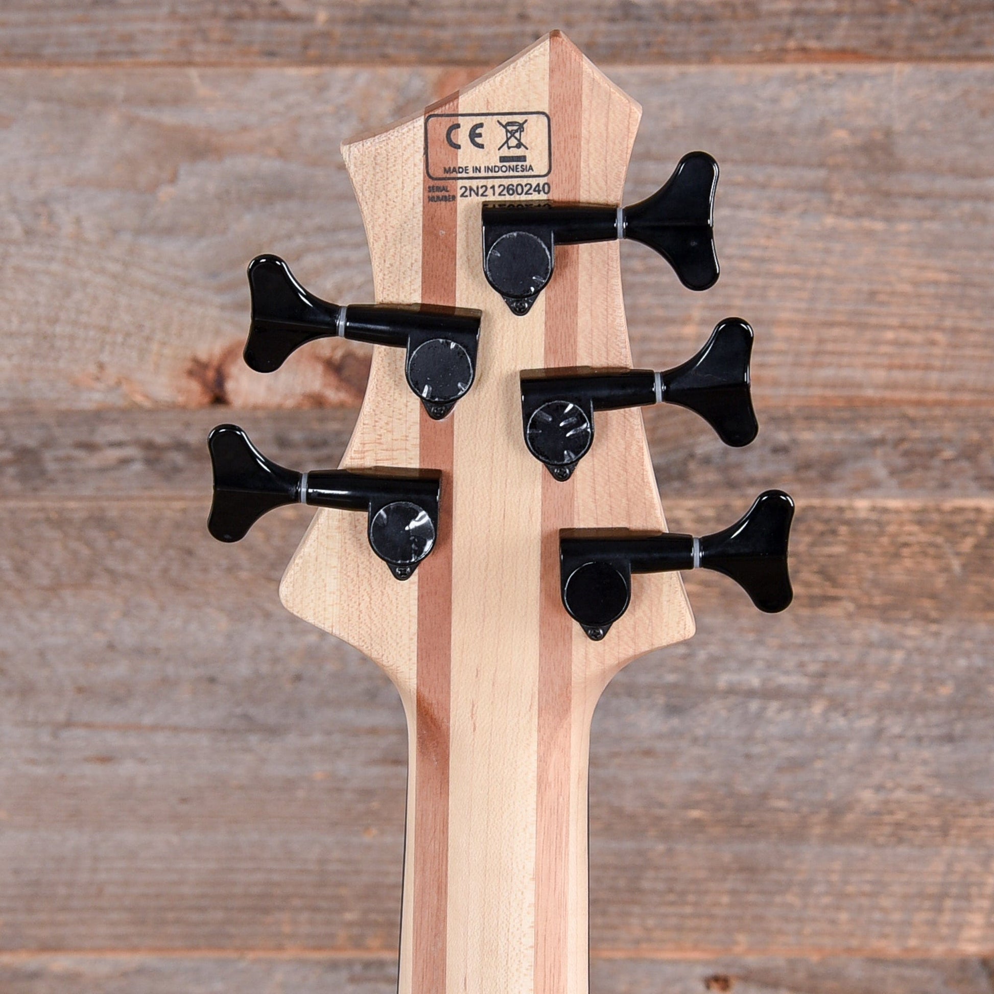 Sire Marcus Miller M5 Swamp Ash 5-String Transparent Blue Satin (2nd Gen) Bass Guitars / 5-String or More