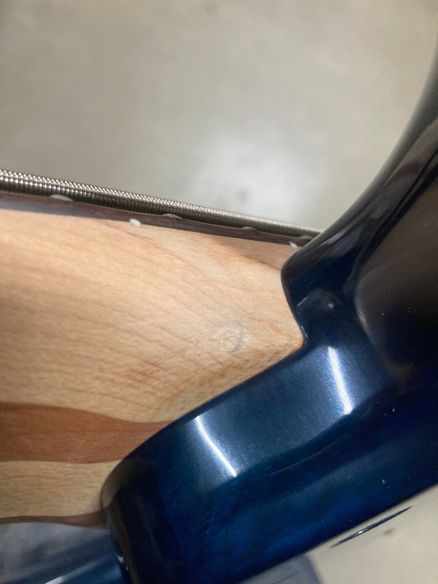Sire Marcus Miller M7 6-String Transparent Blue Satin (2nd Gen) Bass Guitars / 5-String or More