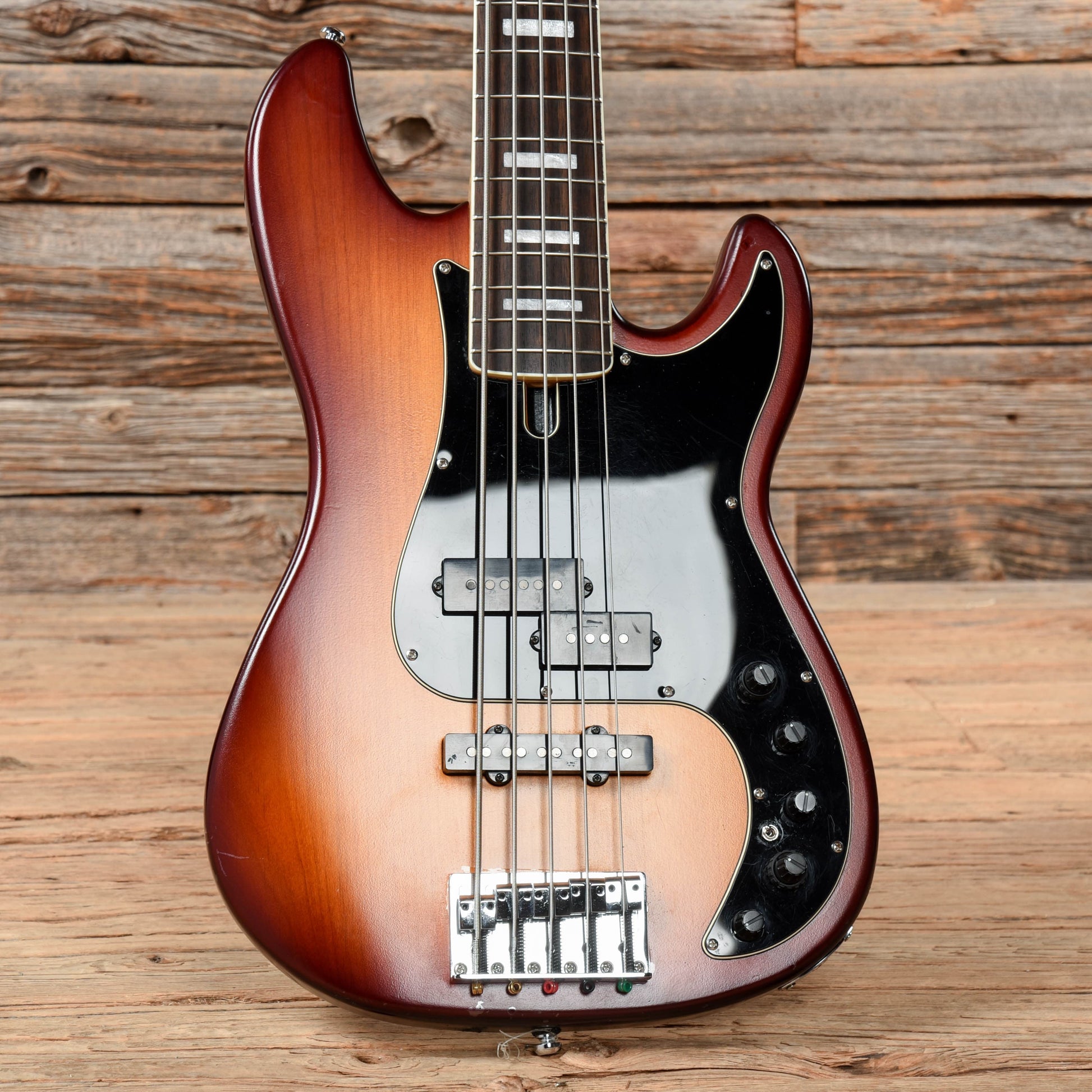 Sire Marcus Miller P7 Sunburst 2018 Bass Guitars / 5-String or More