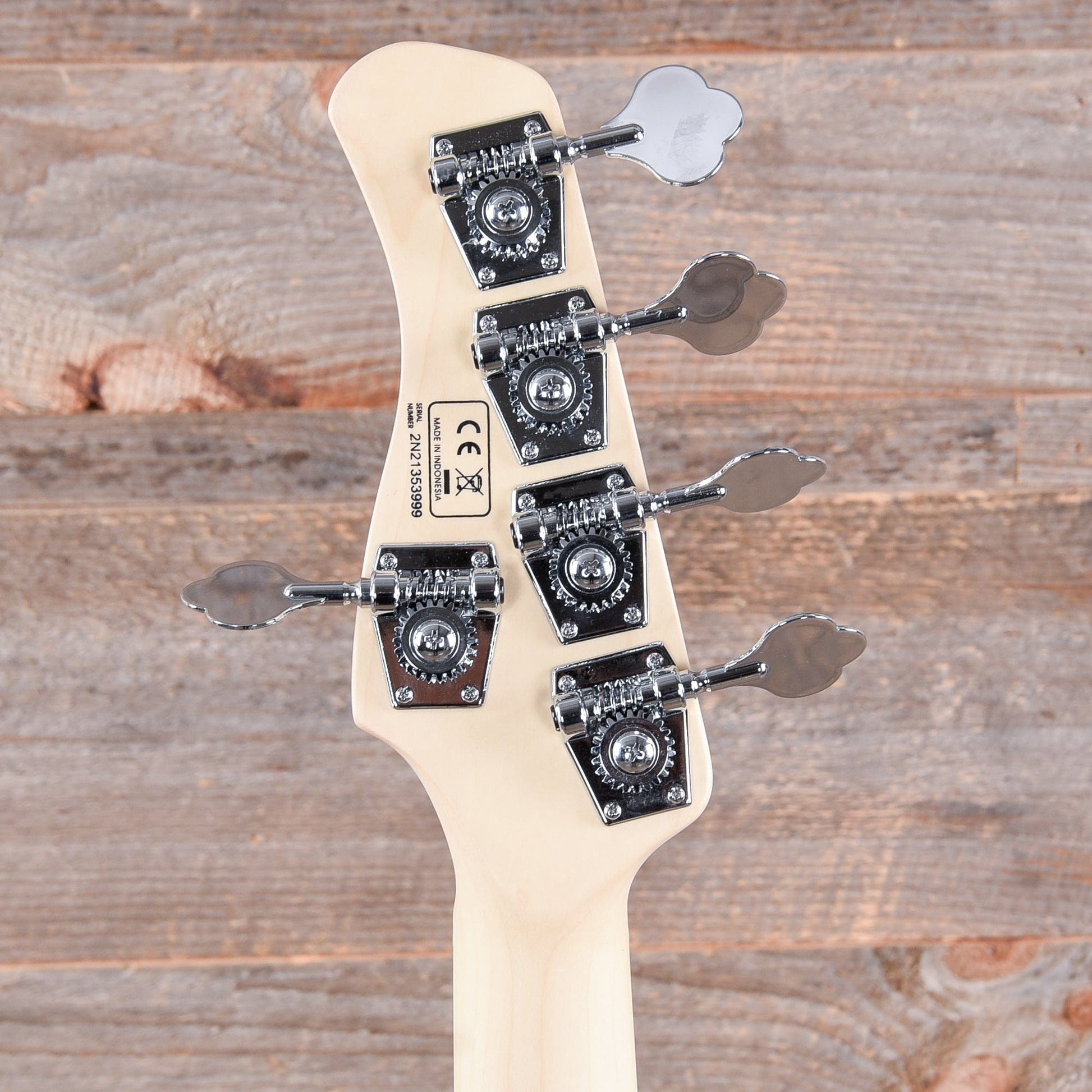 Sire Marcus Miller V7 Alder 5-String Black (2nd Gen) Bass Guitars / 5-String or More