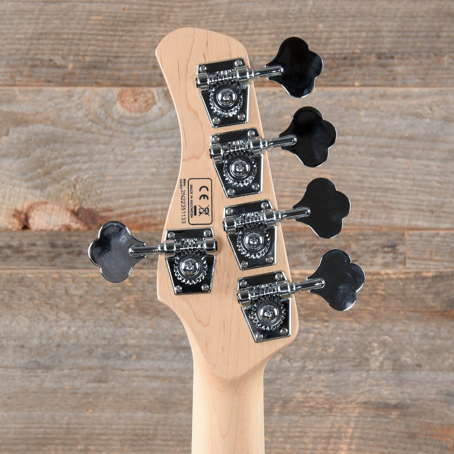 Sire Marcus Miller V7 Alder 5-String Tobacco Sunburst (2nd Gen) Bass Guitars / 5-String or More