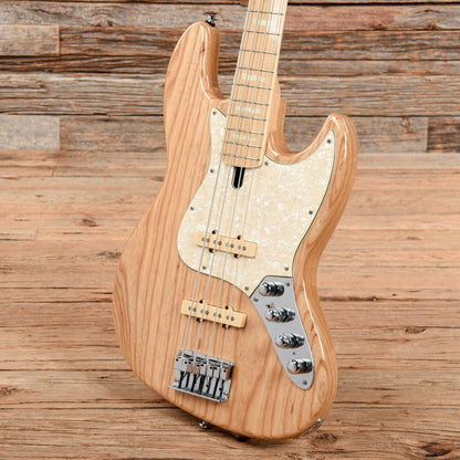 Sire Marcus Miller V7 Swamp Ash 4 String Bass Natural Bass Guitars / 5-String or More