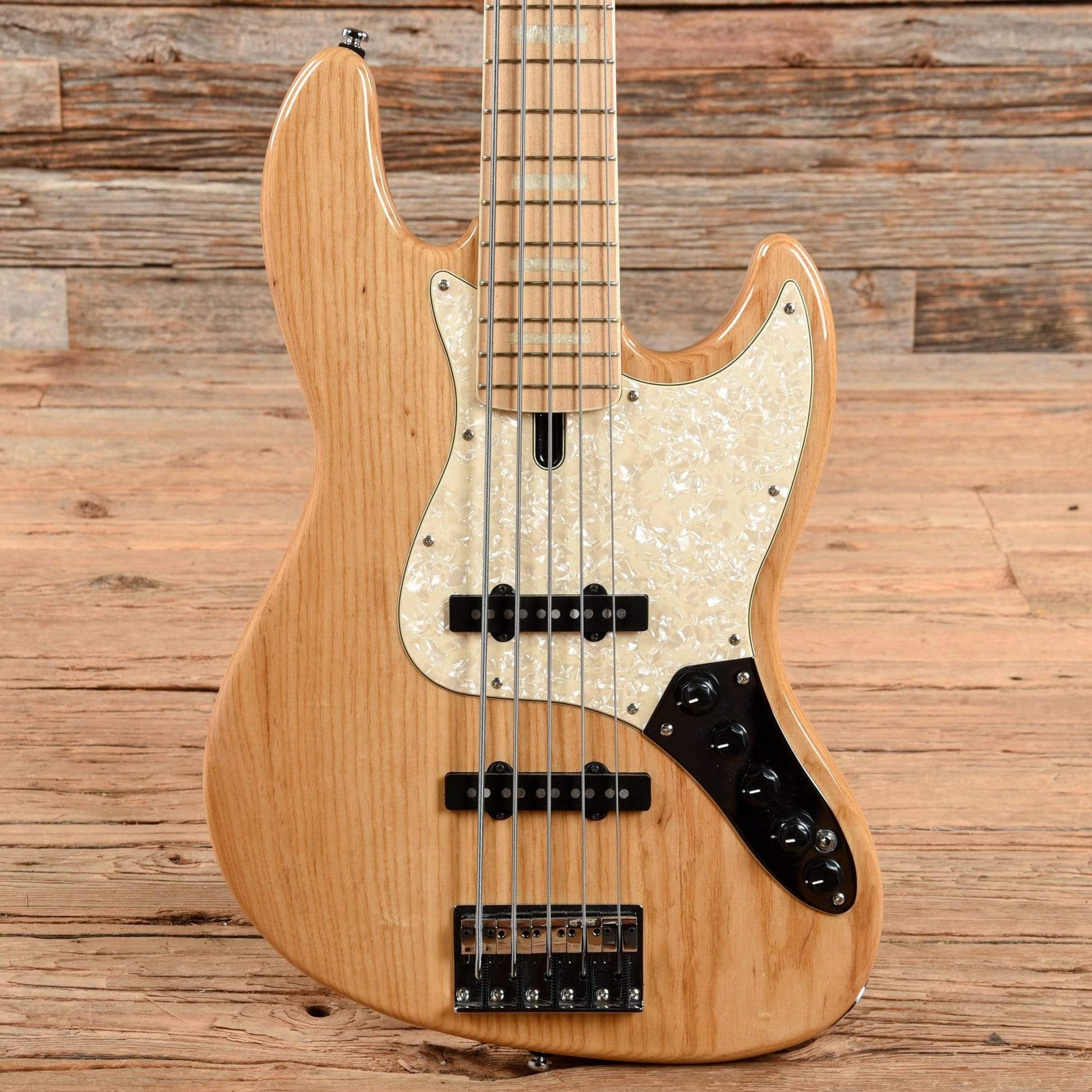 Sire Marcus Miller V7 Swamp Ash 5-String Natural 2018 Bass Guitars / 5-String or More