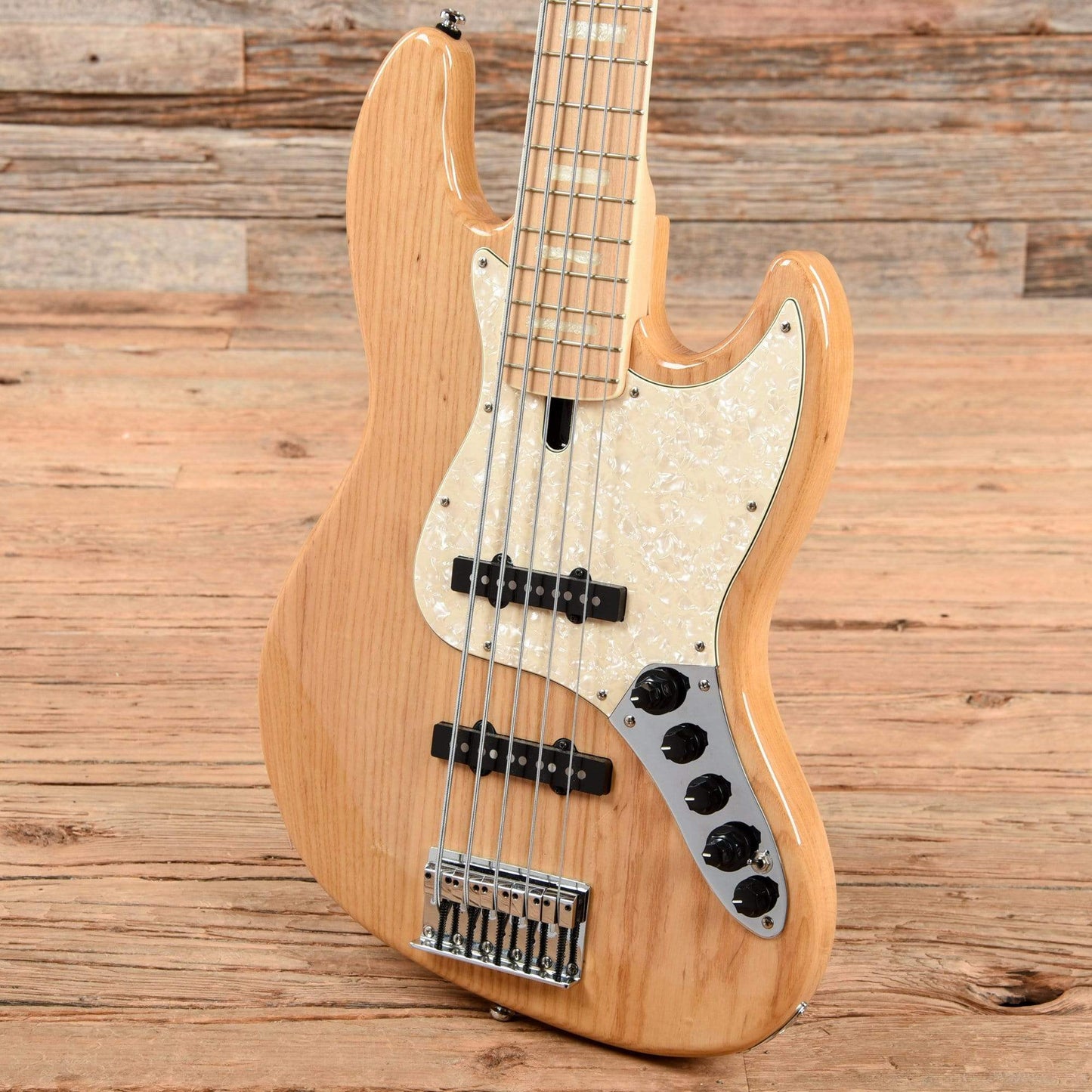 Sire Marcus Miller V7 Swamp Ash 5-String Natural 2018 Bass Guitars / 5-String or More