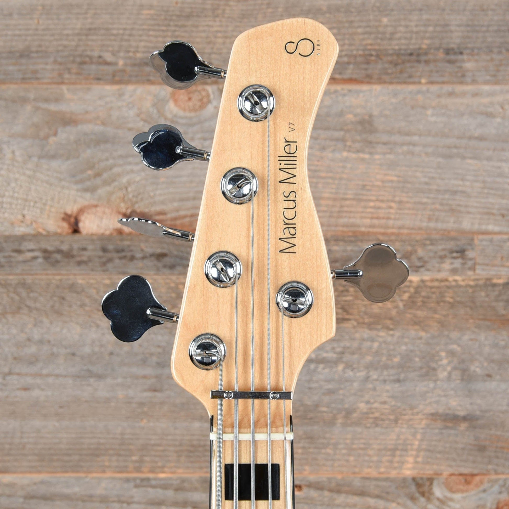 Sire Marcus Miller V7 Vintage Swamp Ash 5-String Bright Metallic Red (2nd Gen) Bass Guitars / 5-String or More