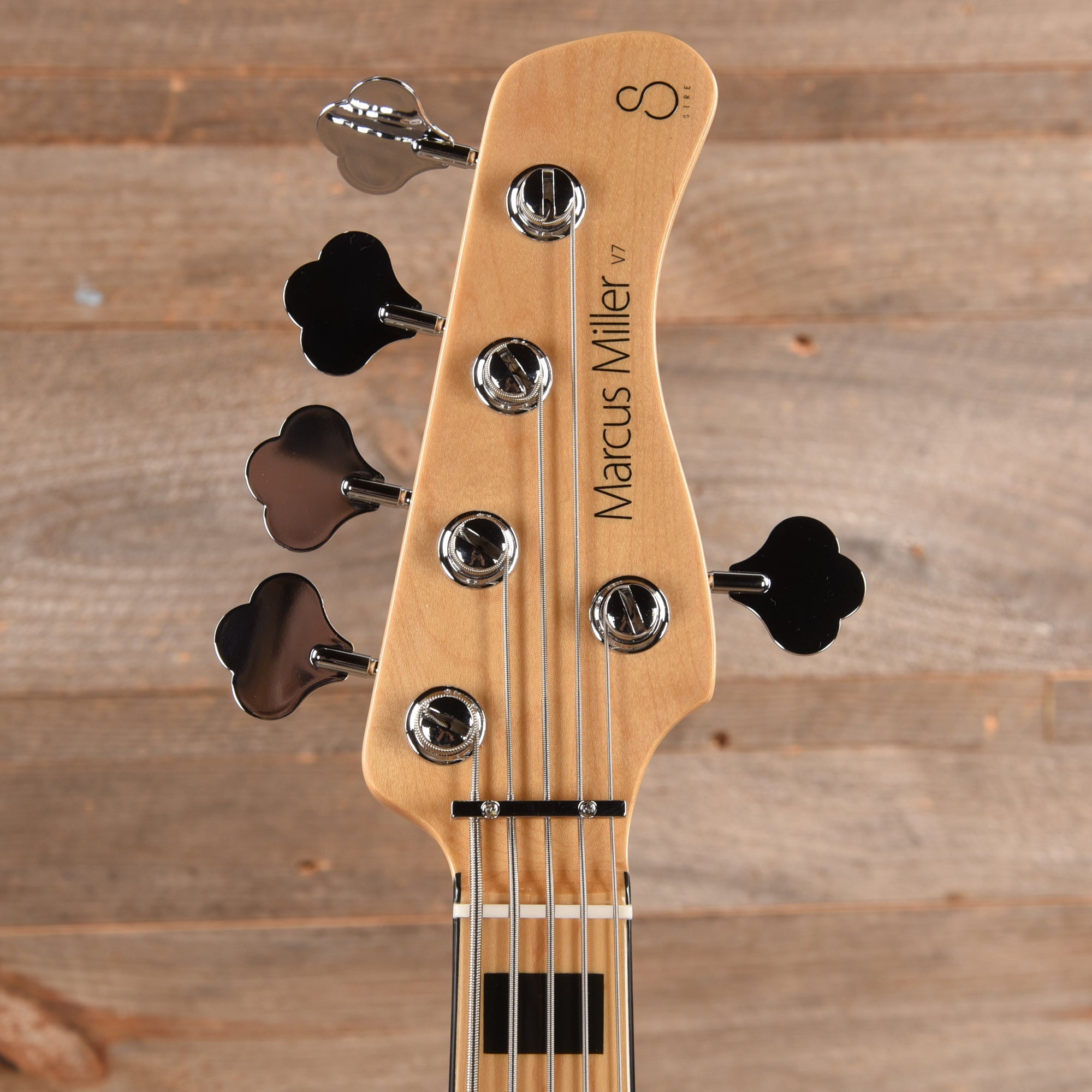 Sire Marcus Miller V7 Vintage Swamp Ash 5-String Natural (2nd Gen) Bass Guitars / 5-String or More