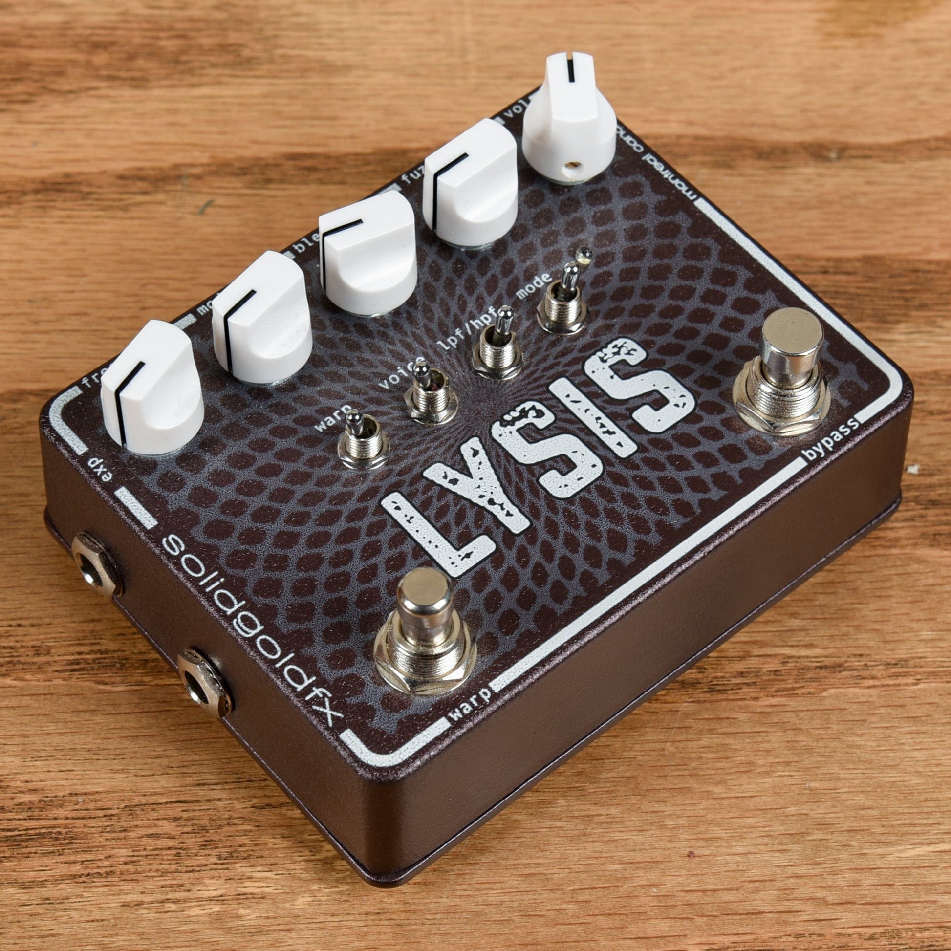 SolidGoldFX Lysis Octave-Down Fuzz Modulator Effects and Pedals / Fuzz