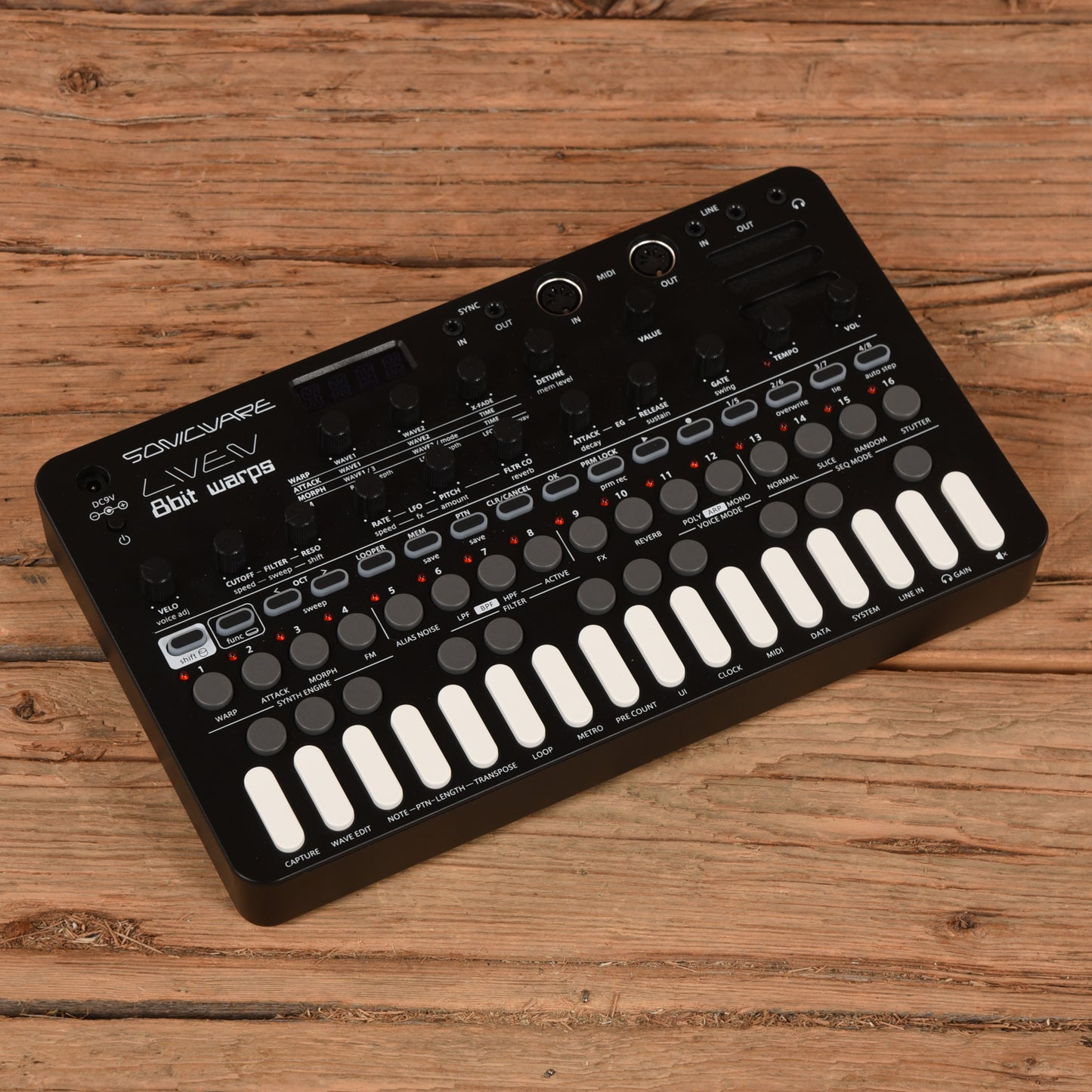 Sonicware Liven 8bit Warps 27-Key Synthesizer Groovebox Keyboards and Synths / Synths / Digital Synths