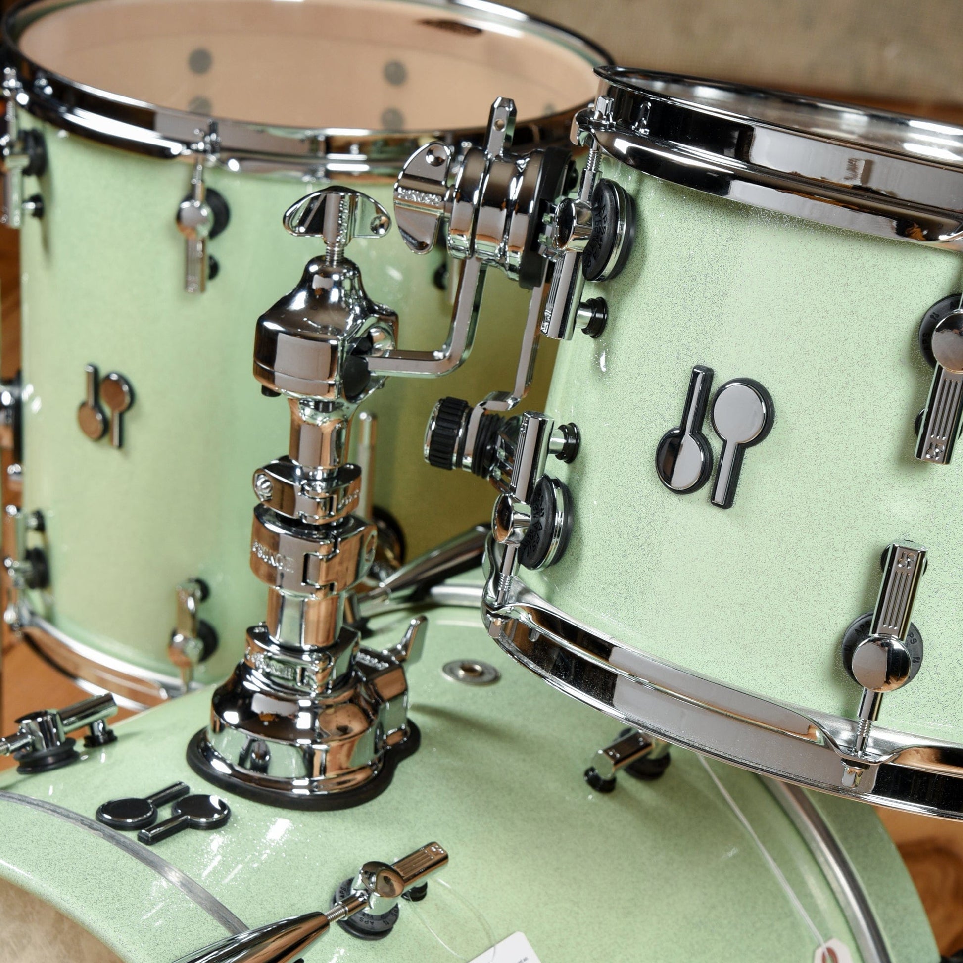 Sonor SQ2 12/14/18 3pc. Vintage Maple Drum Kit Mint Sparkle Drums and Percussion / Acoustic Drums / Full Acoustic Kits