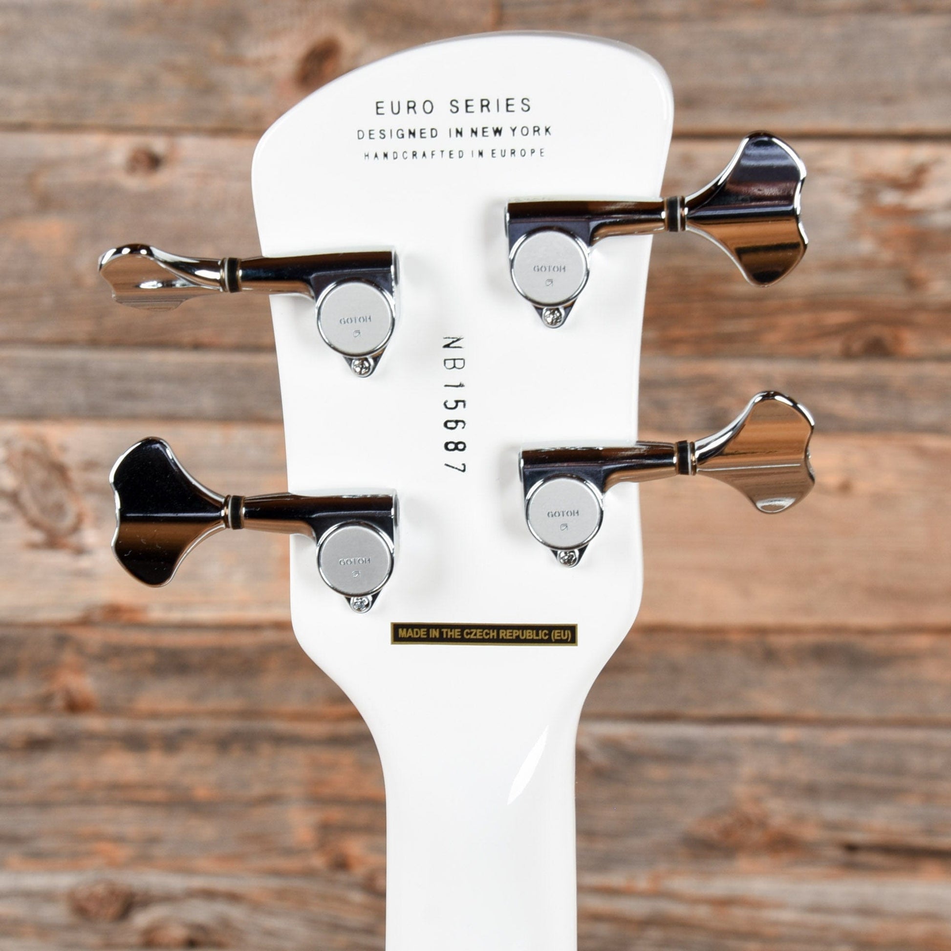 Spector Euro 4 Classic White Bass Guitars / 4-String