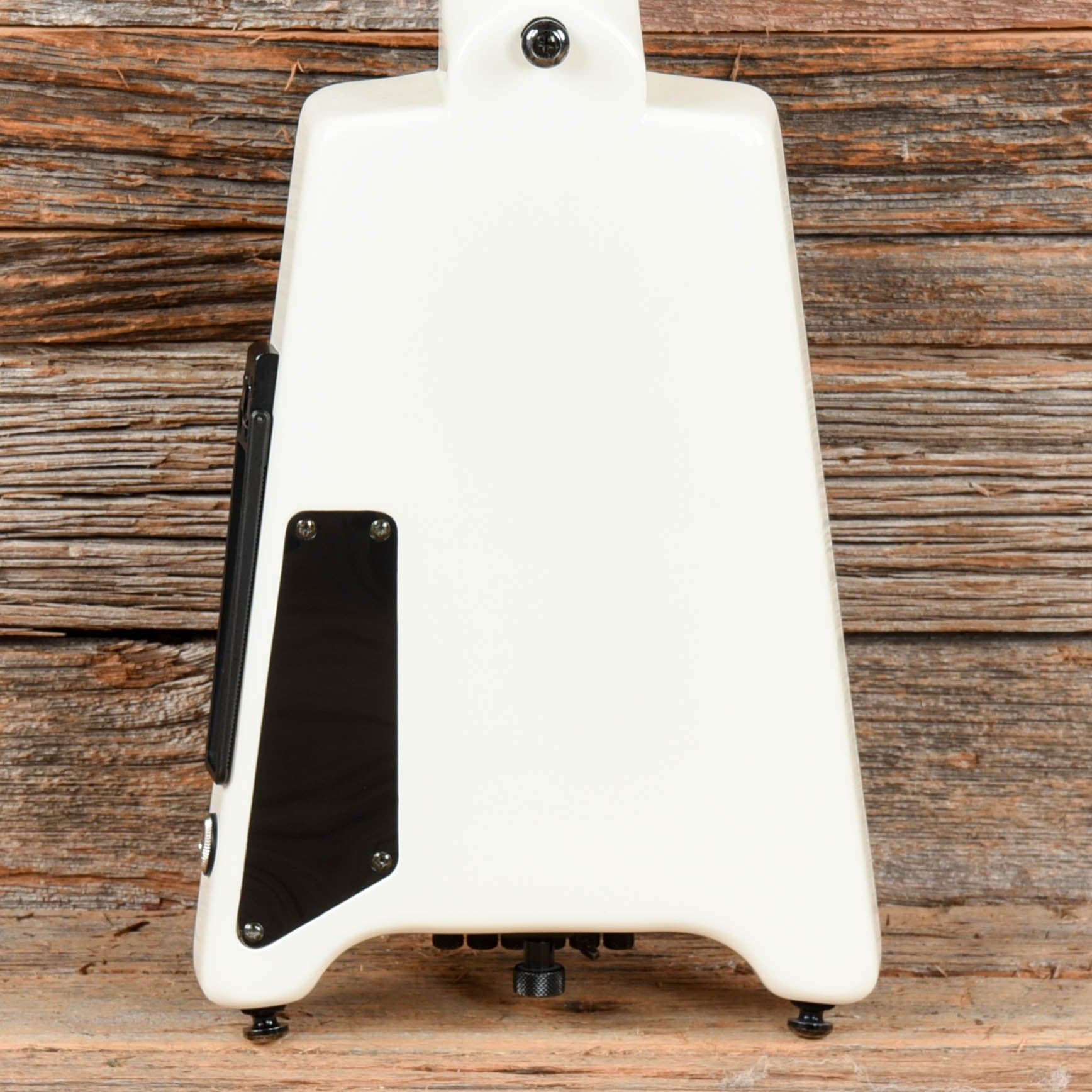 Spirit by Steinberger Electric Guitar White Electric Guitars / Solid Body