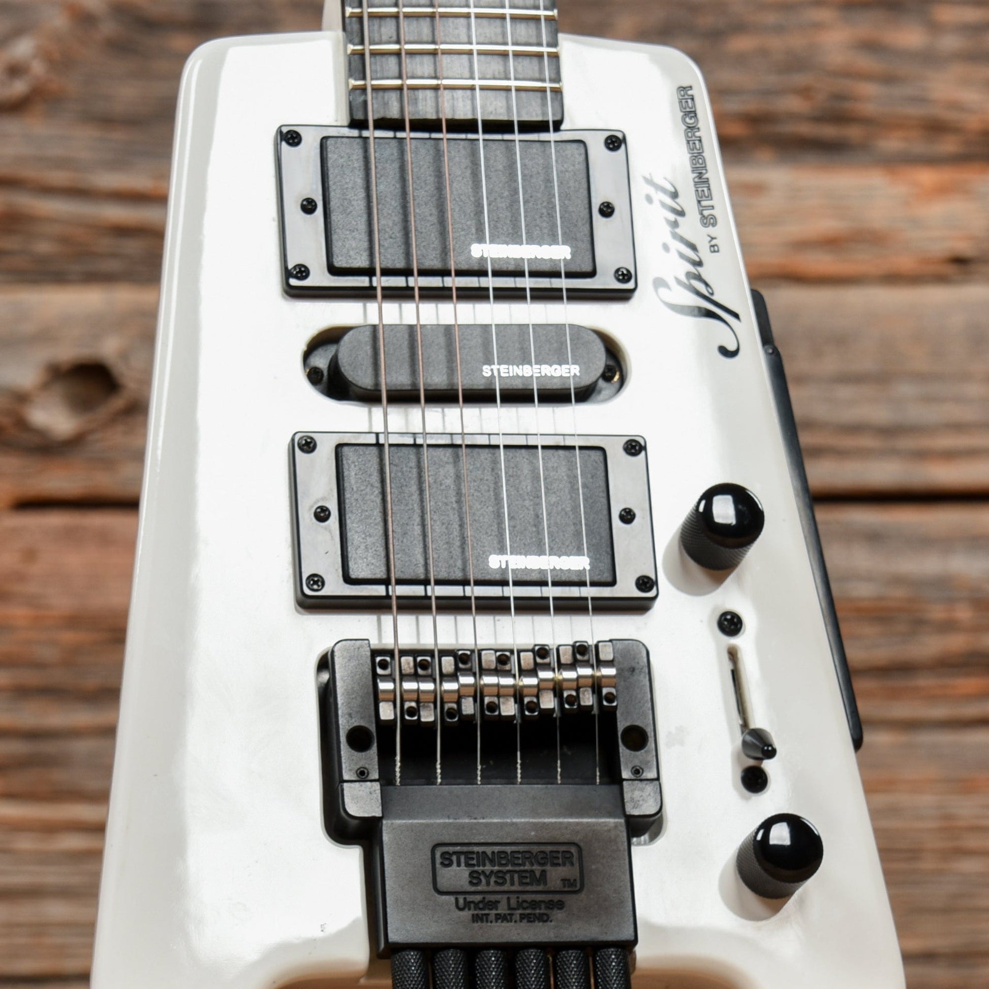 Spirit by Steinberger GT3 White Electric Guitars / Solid Body