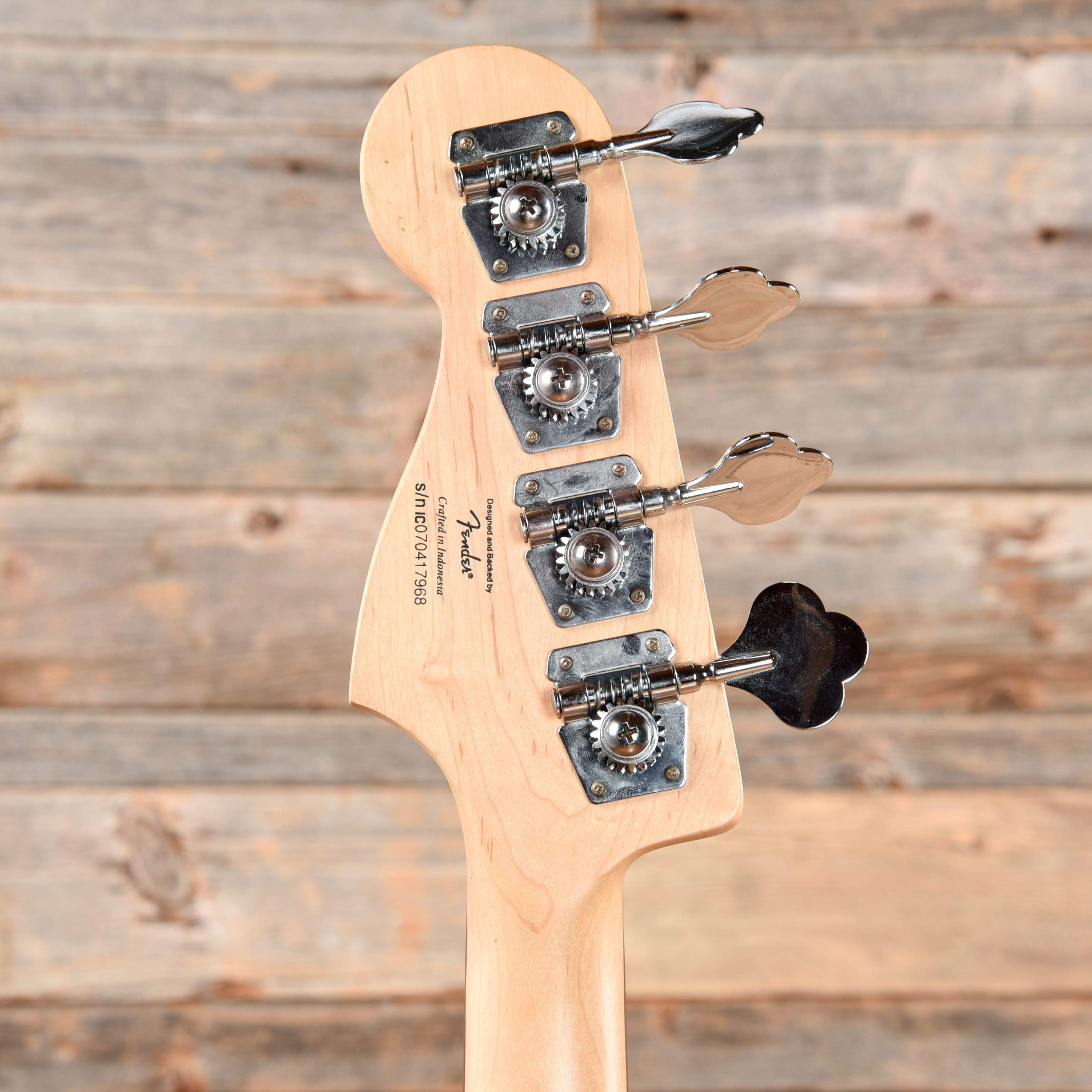 Squier Affinity Series Precision Bass Candy Apple Red 2007