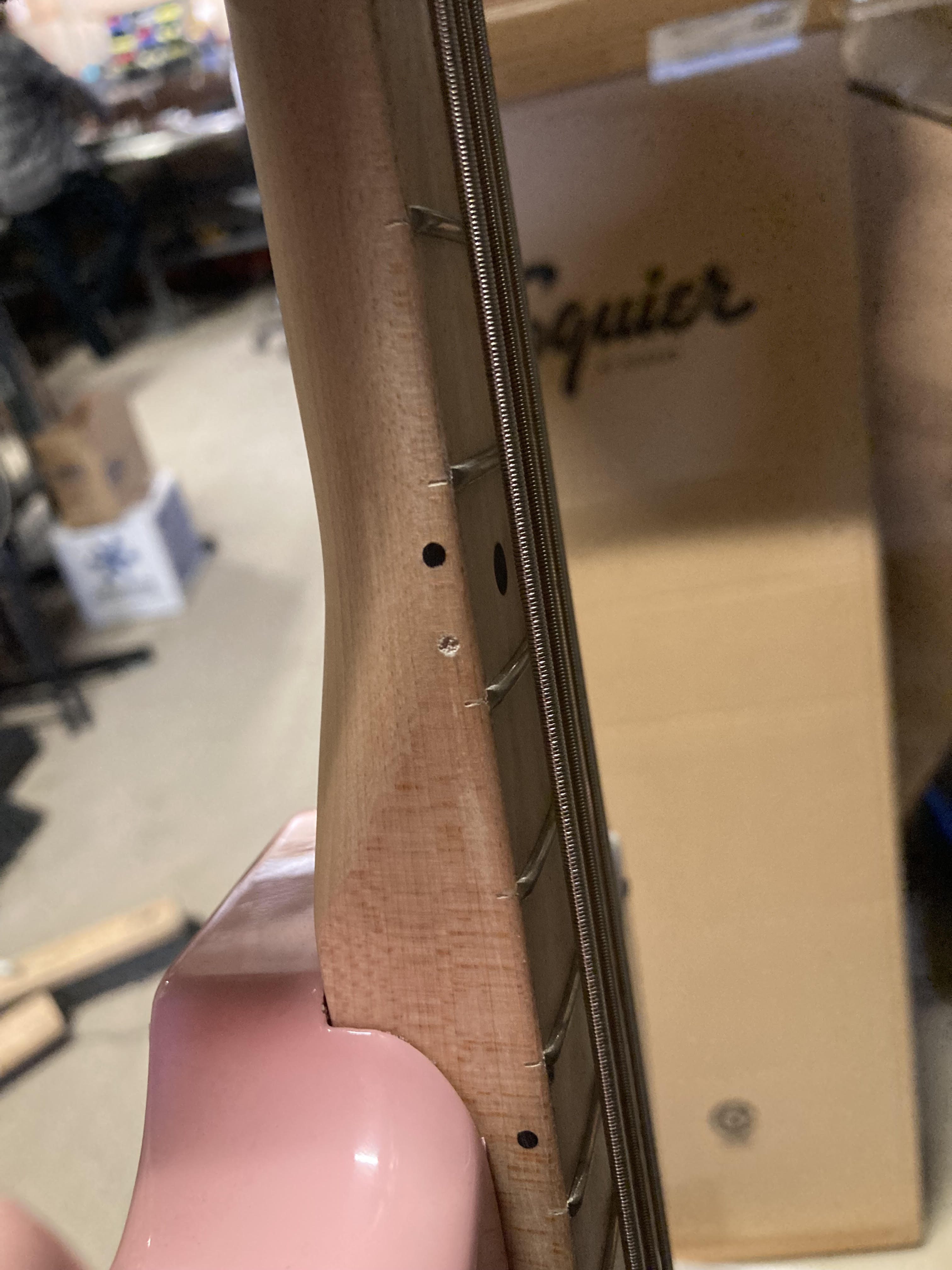 Squier Bronco Bass Shell Pink Bass Guitars / 4-String