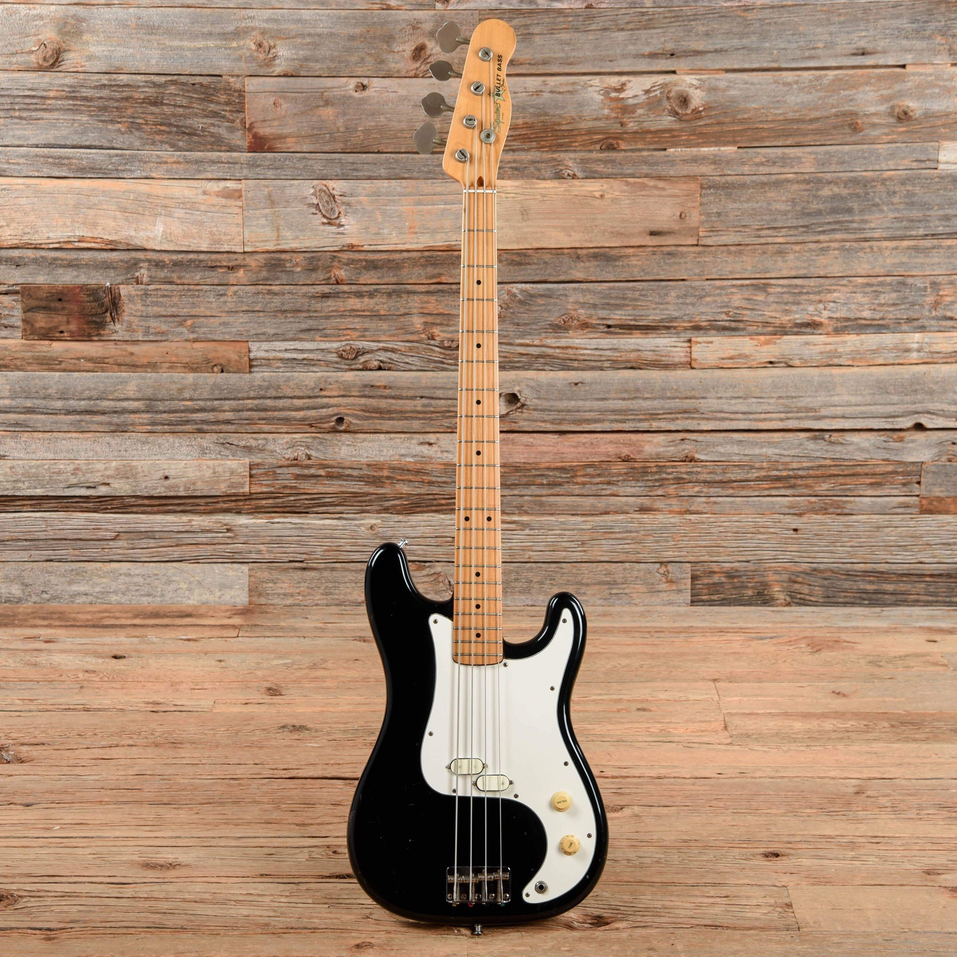 Squier Bullet Bass Black 1983 Bass Guitars / 4-String