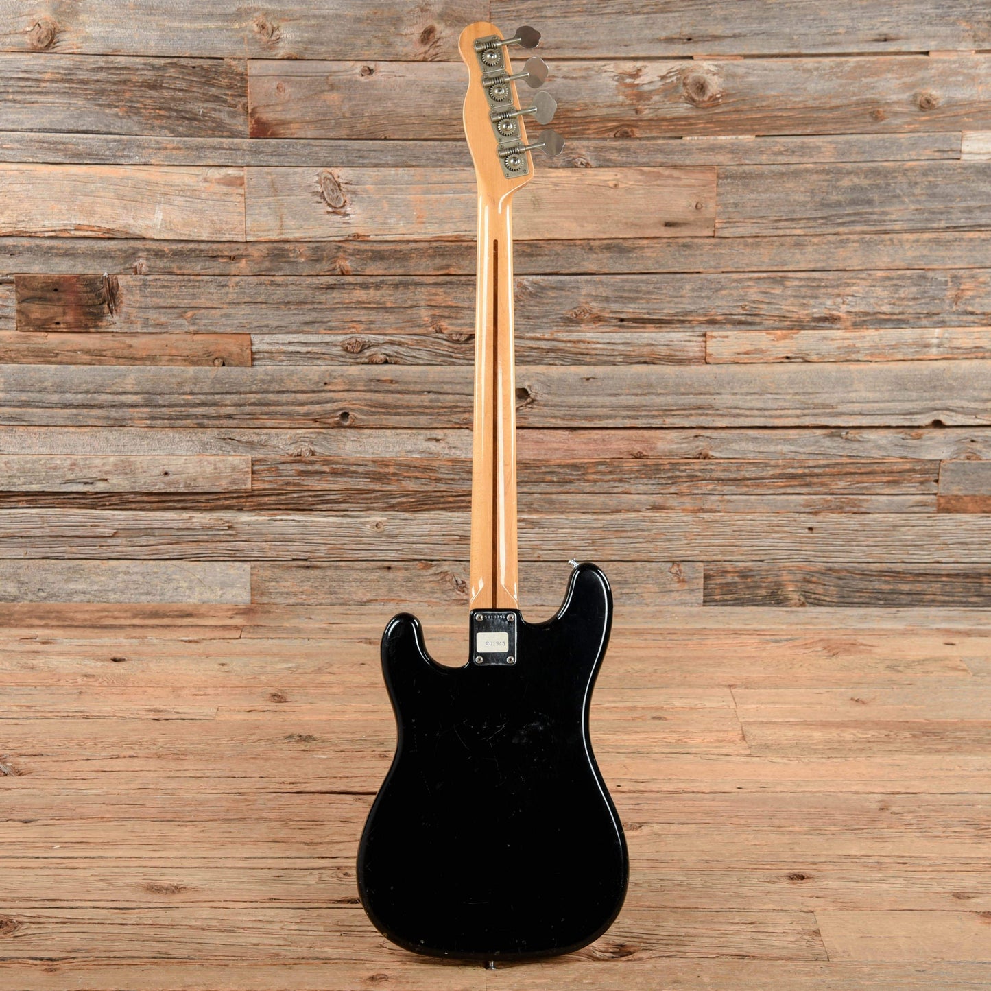 Squier Bullet Bass Black 1983 Bass Guitars / 4-String