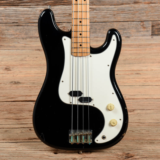 Squier Bullet Bass Black 1983 Bass Guitars / 4-String