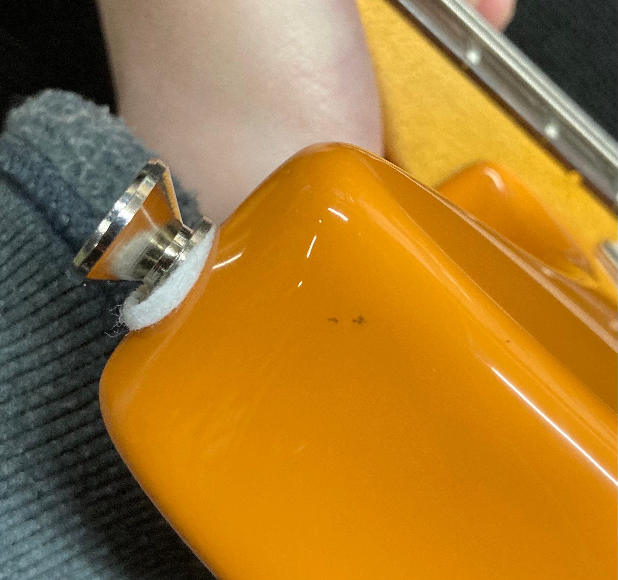 Squier Classic Vibe '60s Competition Mustang Bass Capri Orange w/Dakota Red Stripe Bass Guitars / 4-String