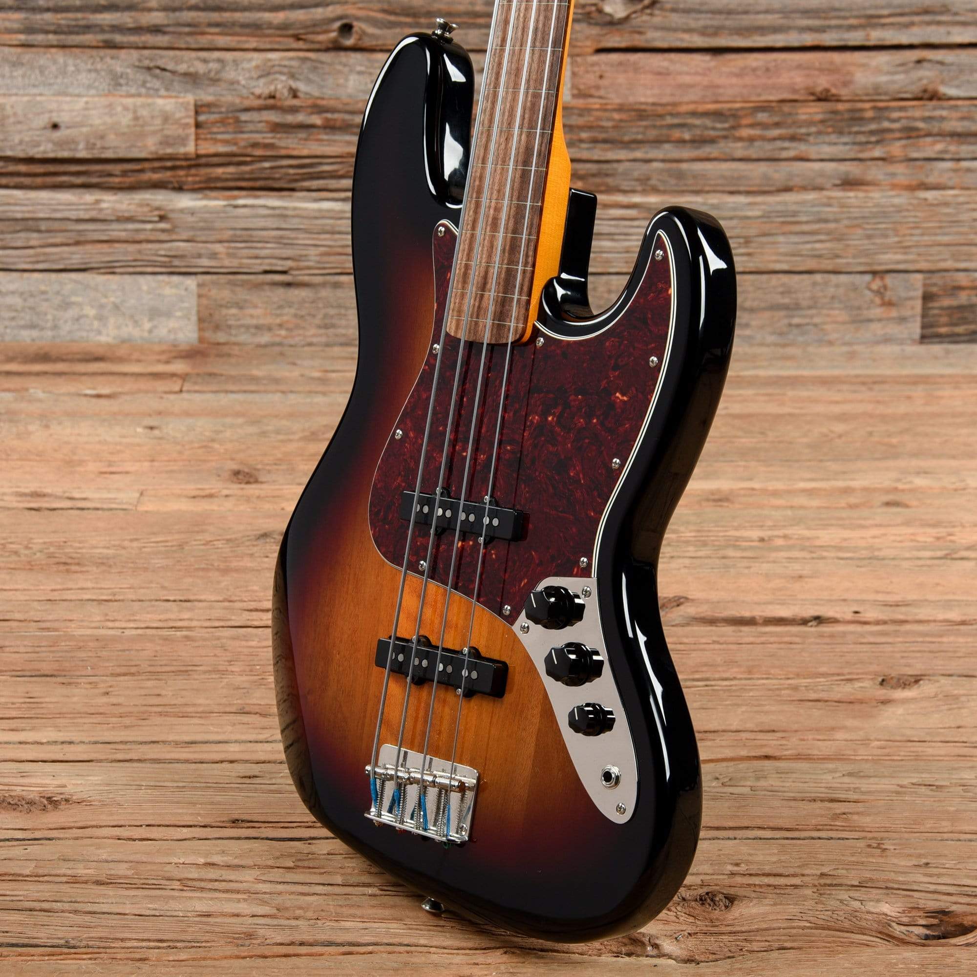 Squier Classic Vibe '60s Jazz Bass Fretless Sunburst 2021 Bass Guitars / 4-String