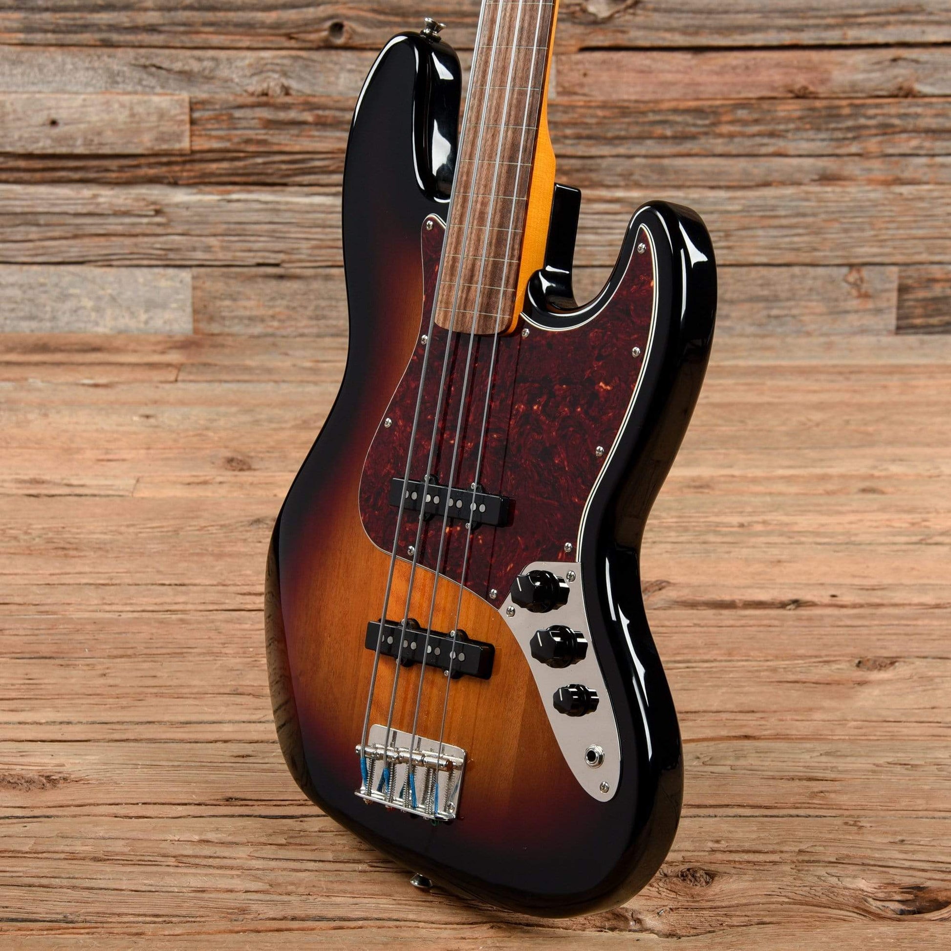 Squier Classic Vibe '60s Jazz Bass Fretless Sunburst 2021 Bass Guitars / 4-String