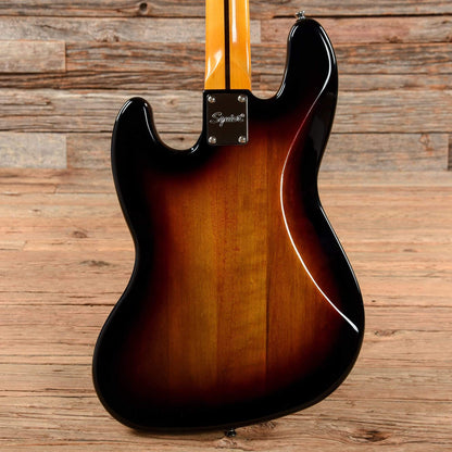 Squier Classic Vibe '60s Jazz Bass Fretless Sunburst 2021 Bass Guitars / 4-String