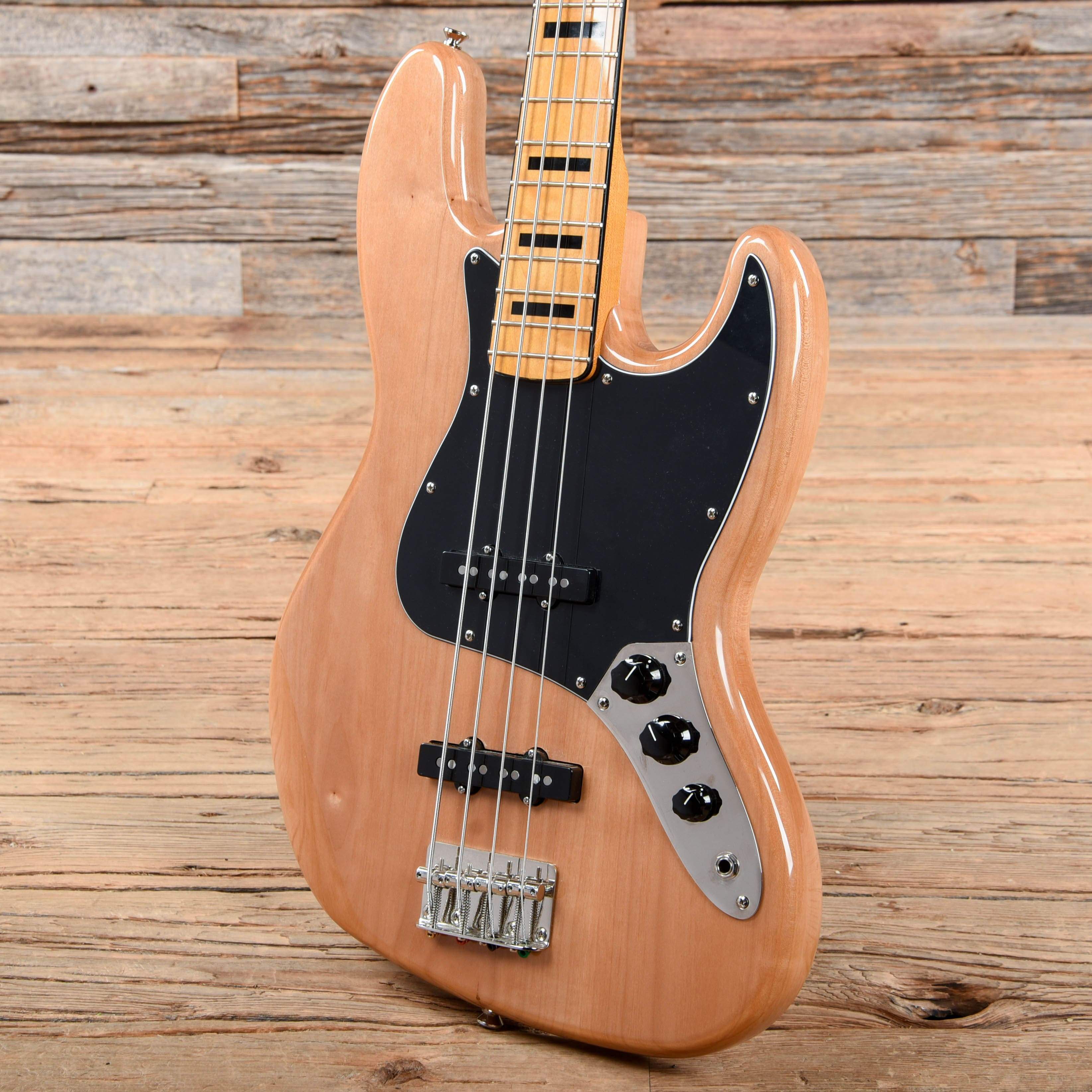 Squier Classic Vibe '70s Jazz Bass Natural 2019 Bass Guitars / 4-String