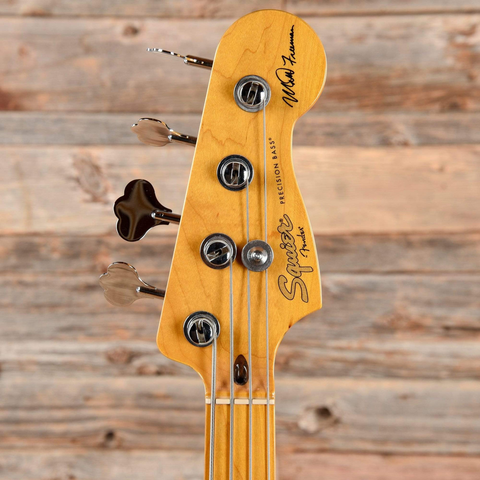 Squier Matt Freeman Signature Precision Bass Vintage White 2014 Bass Guitars / 4-String