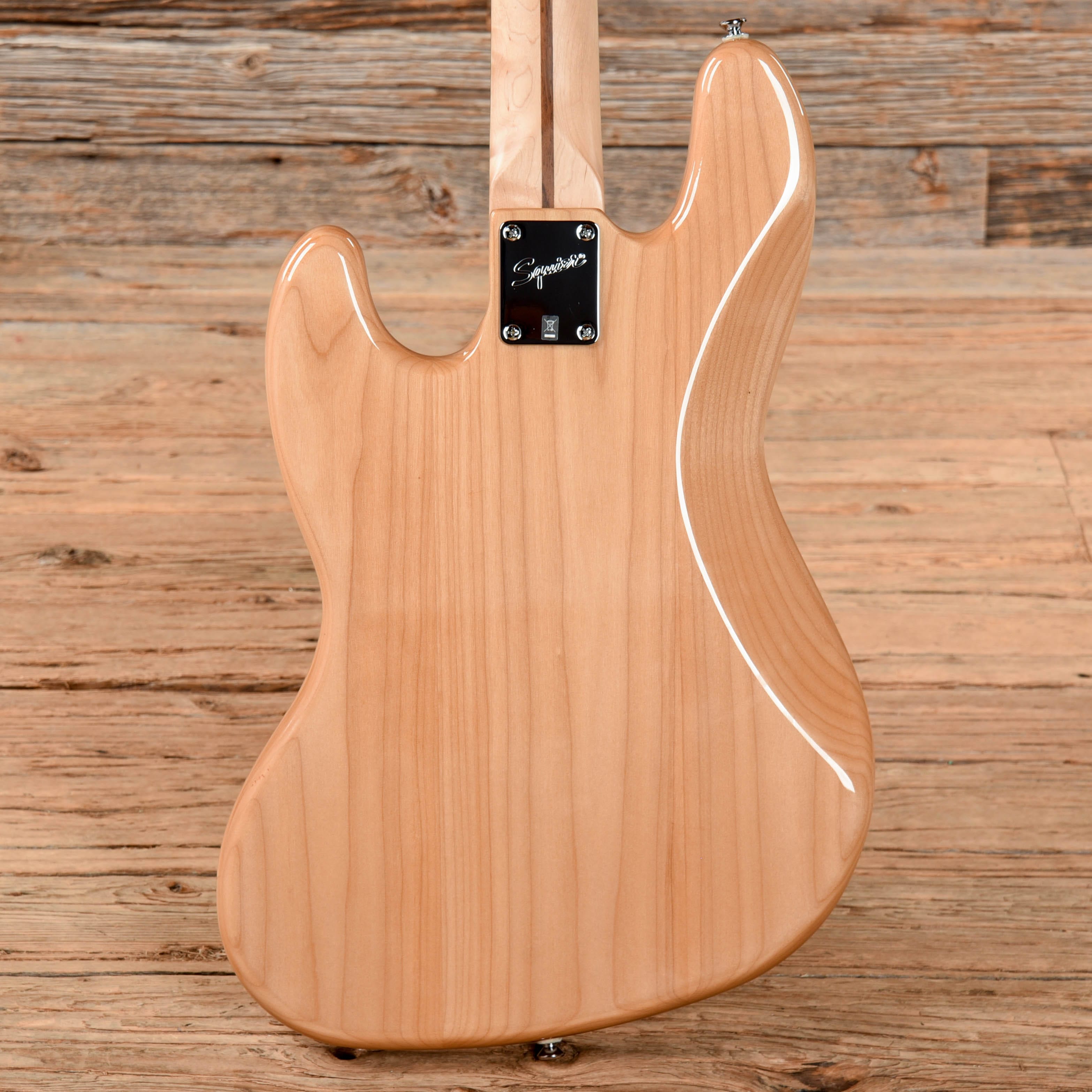 Squier Vintage Modified '70s Jazz Bass Natural Bass Guitars / 4-String