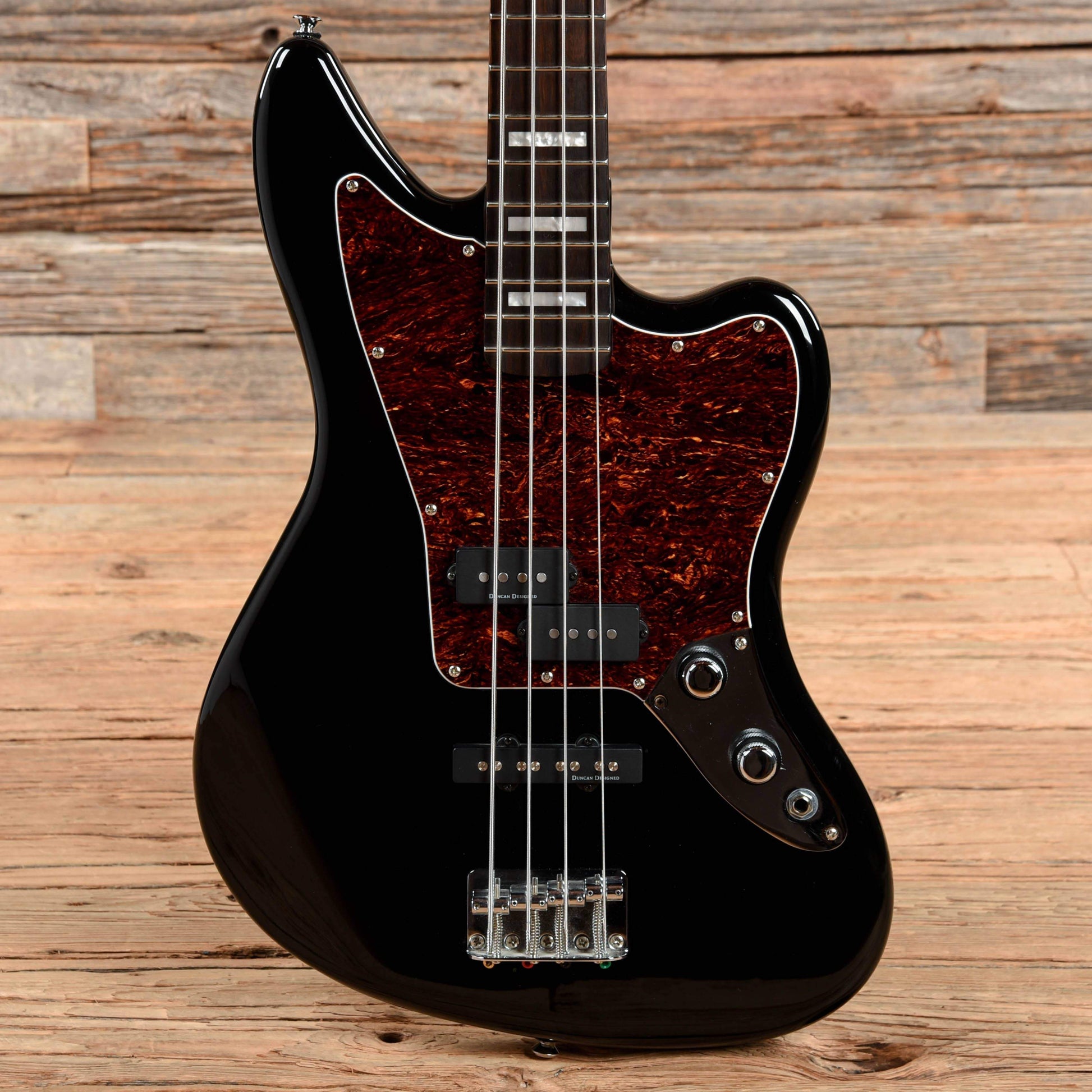 Squier Vintage Modified Jaguar Bass Black 2011 – Chicago Music Exchange