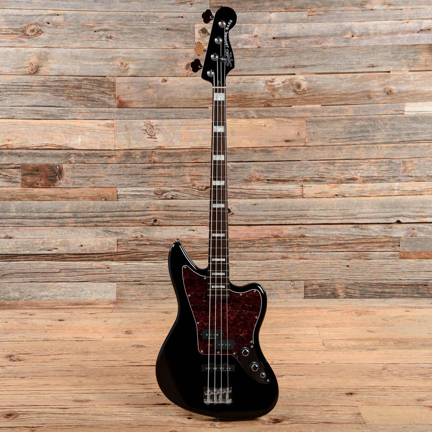 Squier Vintage Modified Jaguar Bass Black 2011 Bass Guitars / 4-String