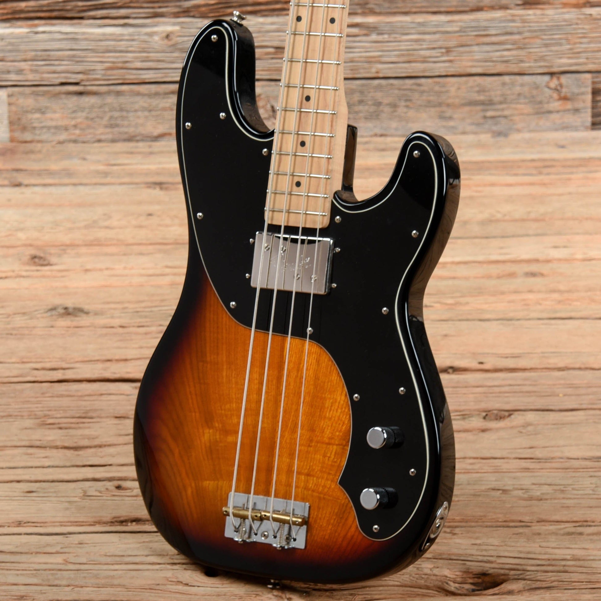 Squier Vintage Modified Precision Bass TB Sunburst 2007 Bass Guitars / 4-String