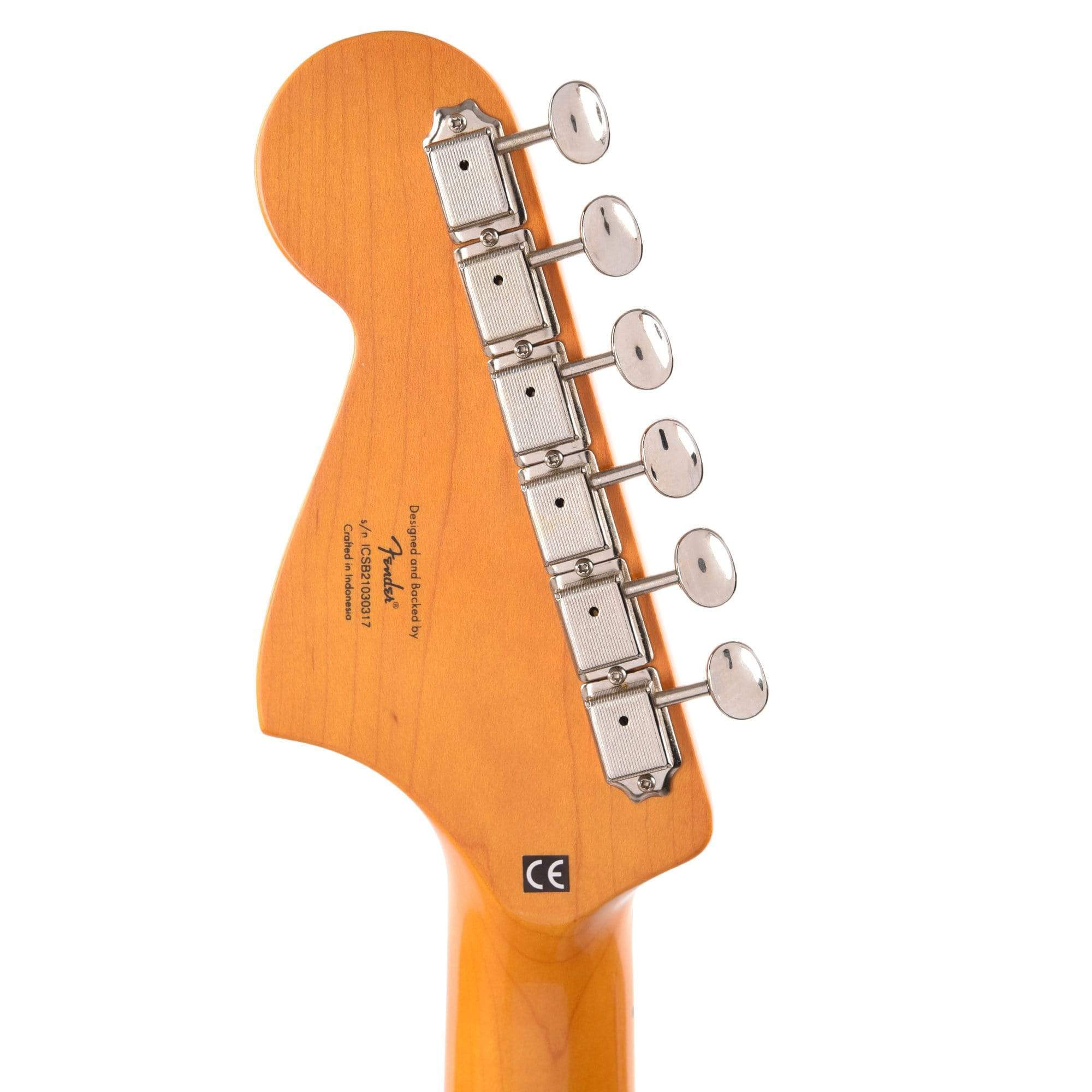 Squier Classic Vibe Bass VI 3-Color Sunburst Bass Guitars / 5-String or More