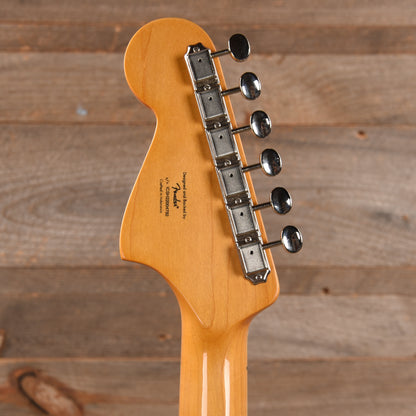 Squier Classic Vibe Bass VI Lake Placid Blue w/Matching Headcap & 3-Ply Parchment Pickguard Bass Guitars / 5-String or More