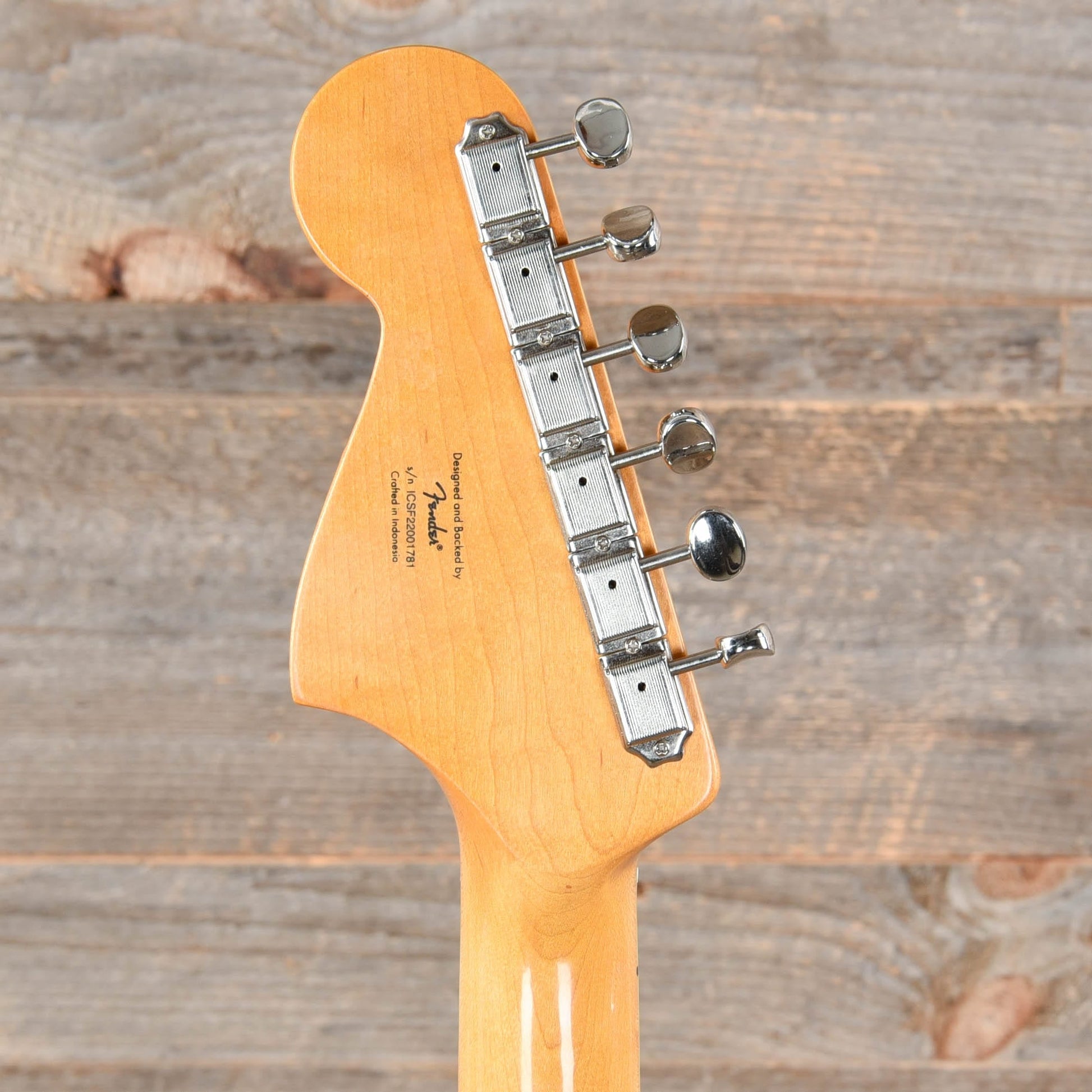 Squier Classic Vibe Bass VI Purple Metallic w/Matching Headcap Bass Guitars / 5-String or More