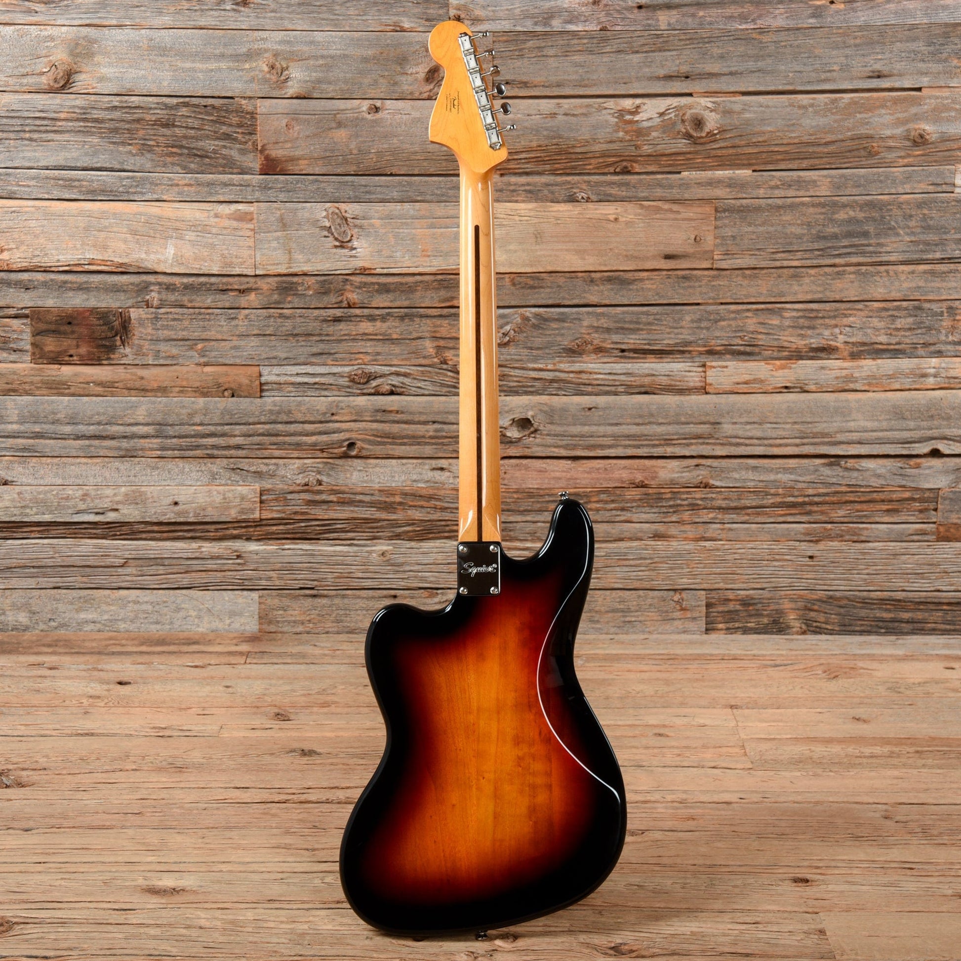 Squier Classic Vibe Bass VI Sunburst 2022 Bass Guitars / 5-String or More