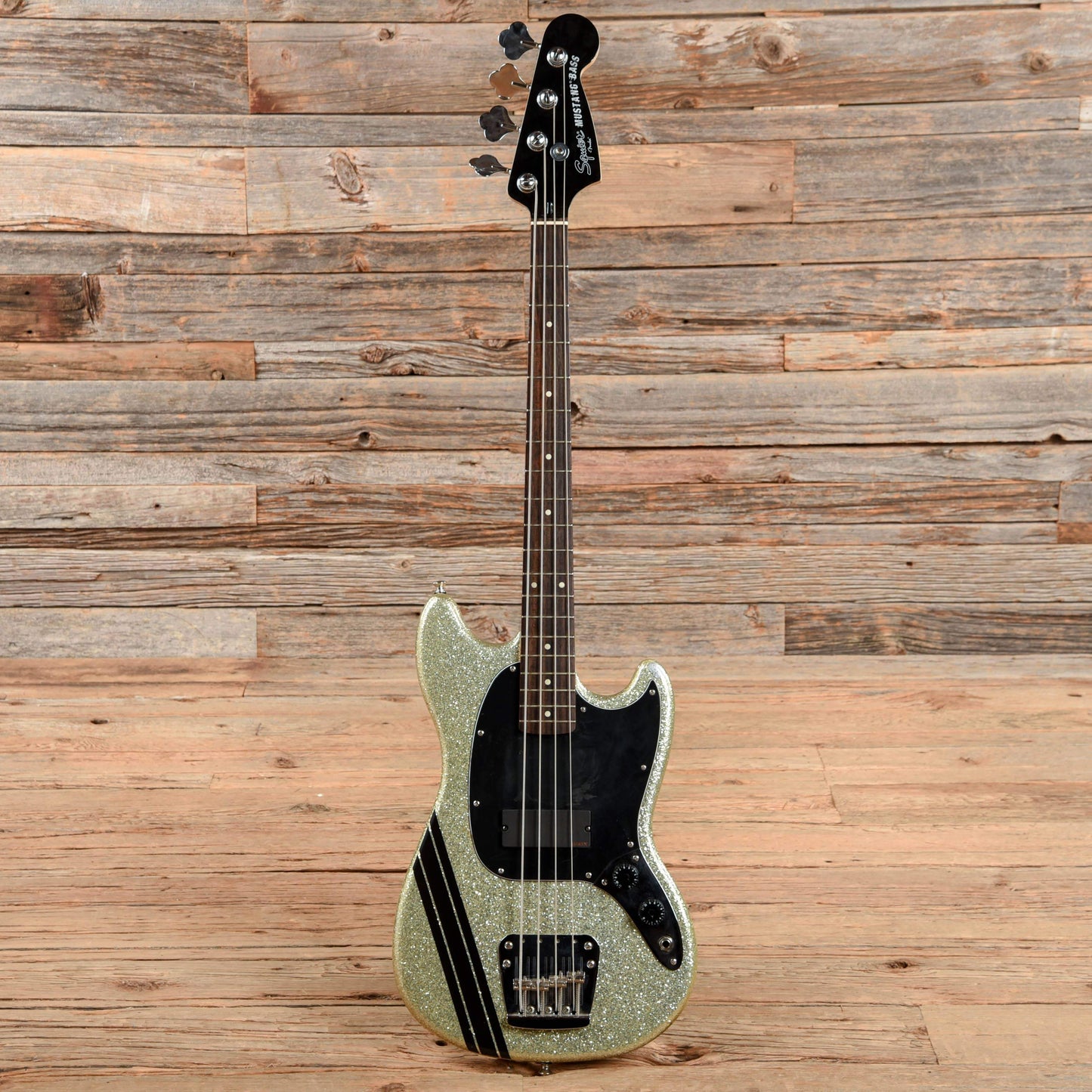 Squier Mikey Way Signature Mustang Bass Silver Sparkle 2011 Bass Guitars / Short Scale