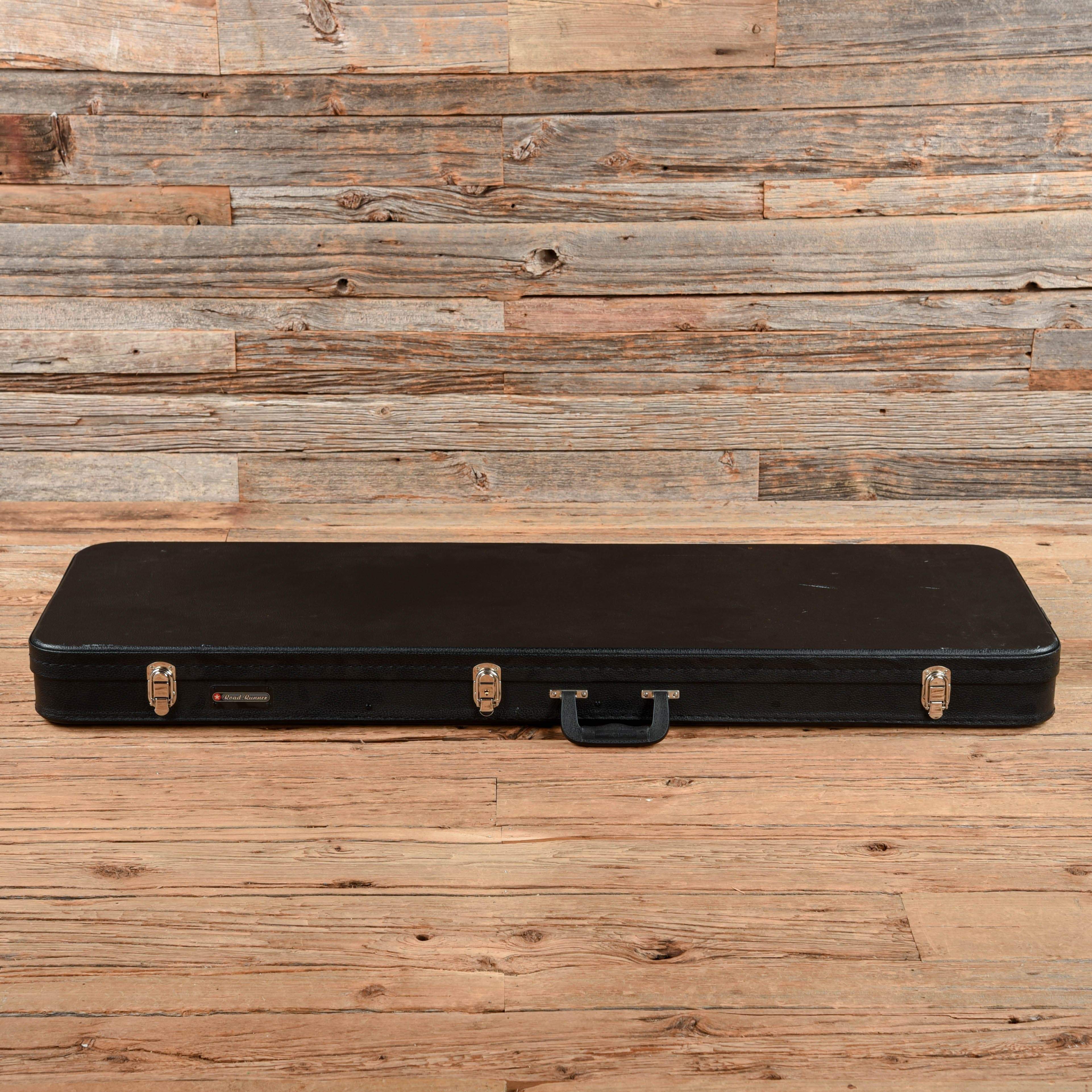 Squier Vintage Modified Bass VI Sunburst 2017 Bass Guitars / Short Scale