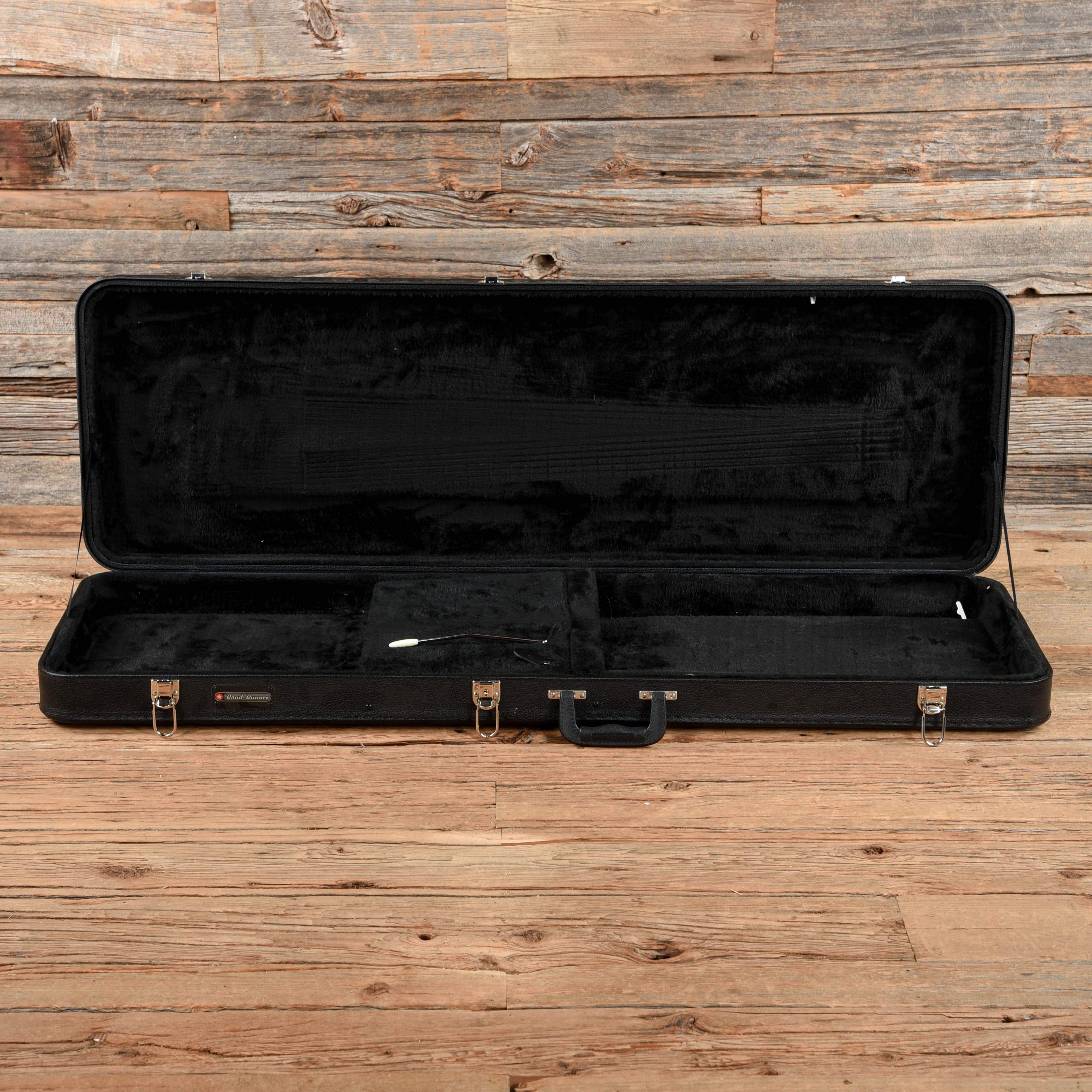 Squier Vintage Modified Bass VI Sunburst 2017 Bass Guitars / Short Scale