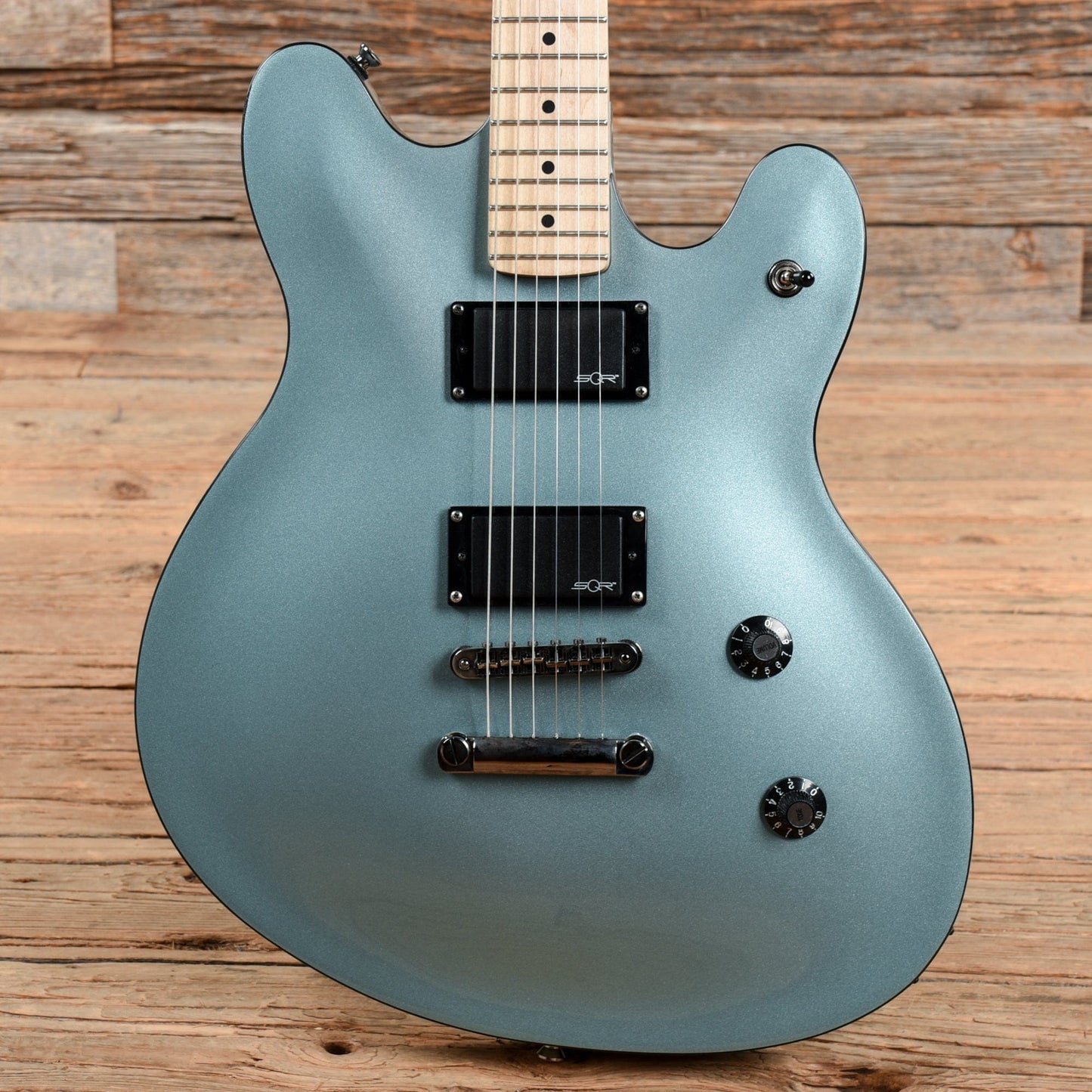 Squier Contemporary Active Starcaster Ice Blue Metallic 2019 Electric Guitars / Semi-Hollow