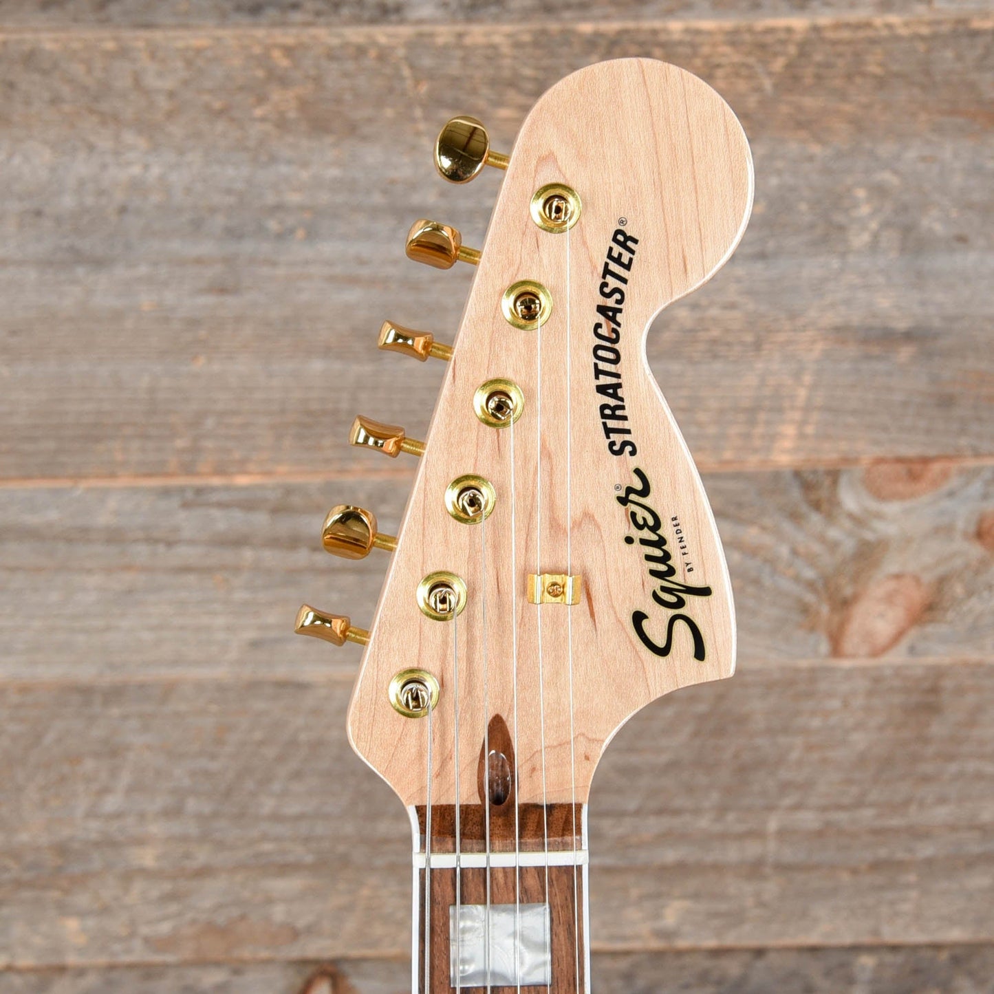 Squier 40th Anniversary Gold Edition Stratocaster Lake Placid Blue w/Gold Anodized Pickguard Electric Guitars / Solid Body