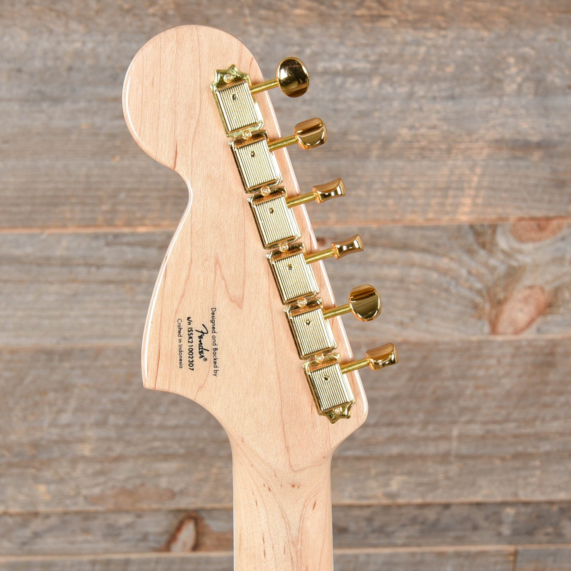 Squier 40th Anniversary Gold Edition Stratocaster Lake Placid Blue w/Gold Anodized Pickguard Electric Guitars / Solid Body