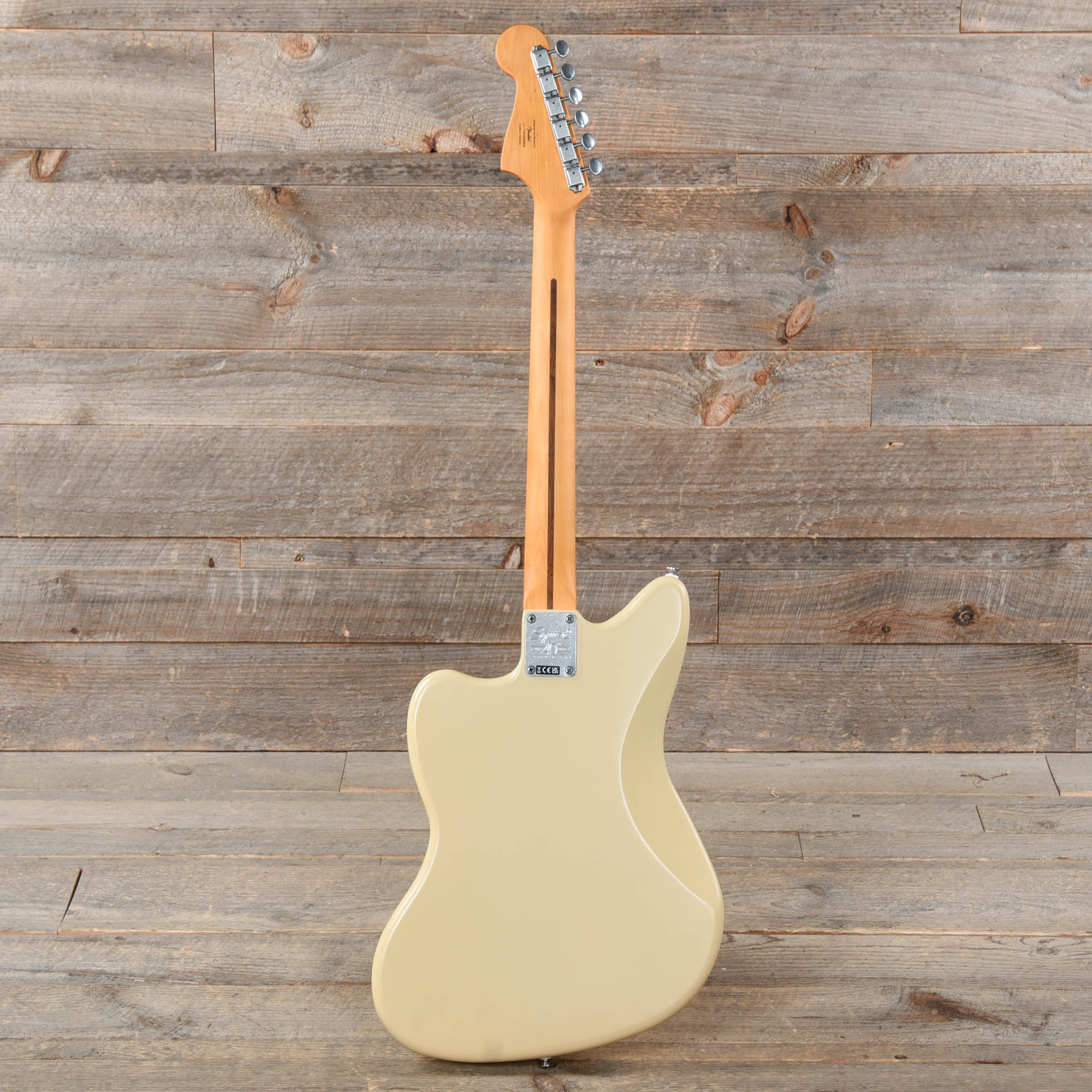 Squier 40th Anniversary Vintage Edition Jazzmaster Satin Desert Sand w/Gold Anodized Pickguard Electric Guitars / Solid Body